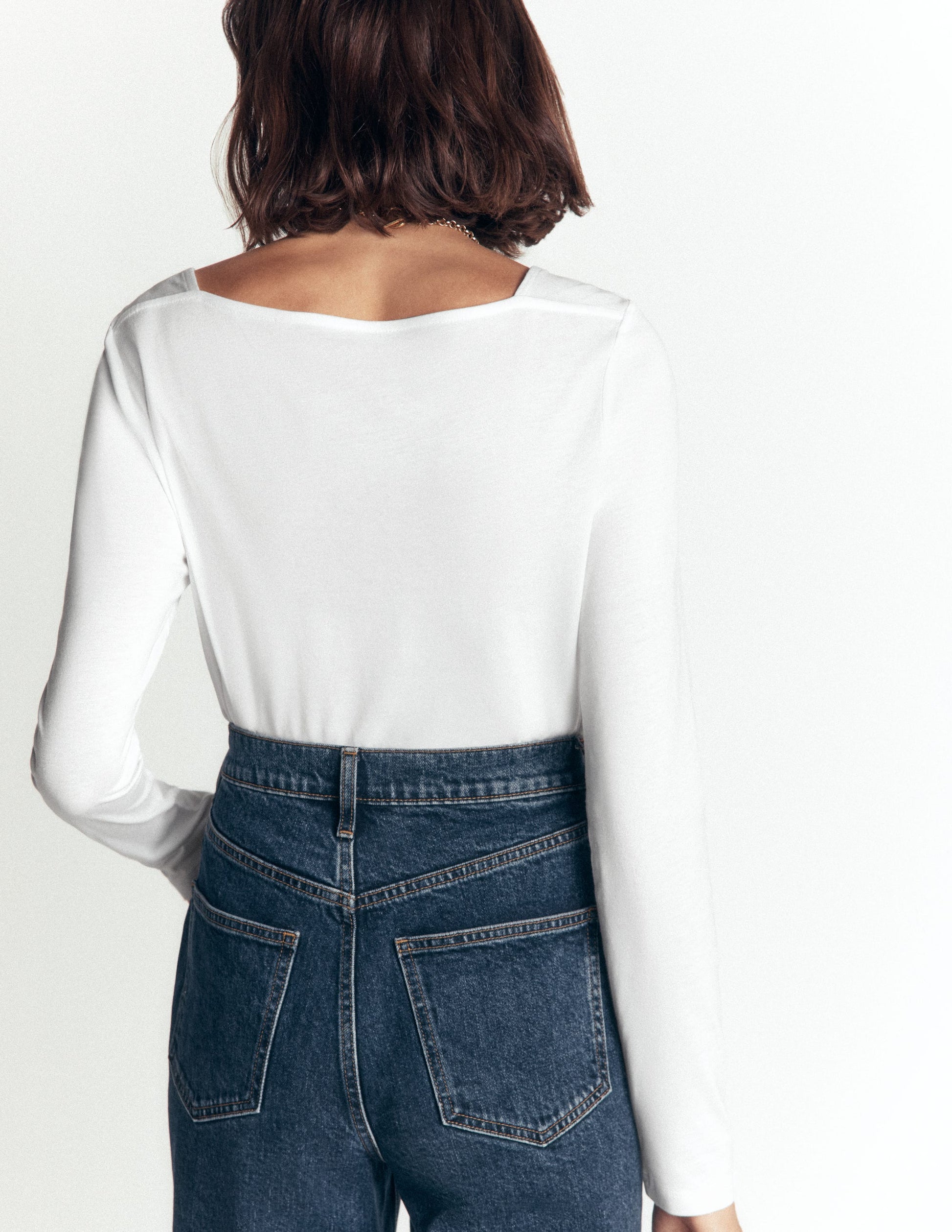 Square Neck Long Sleeve-White-3