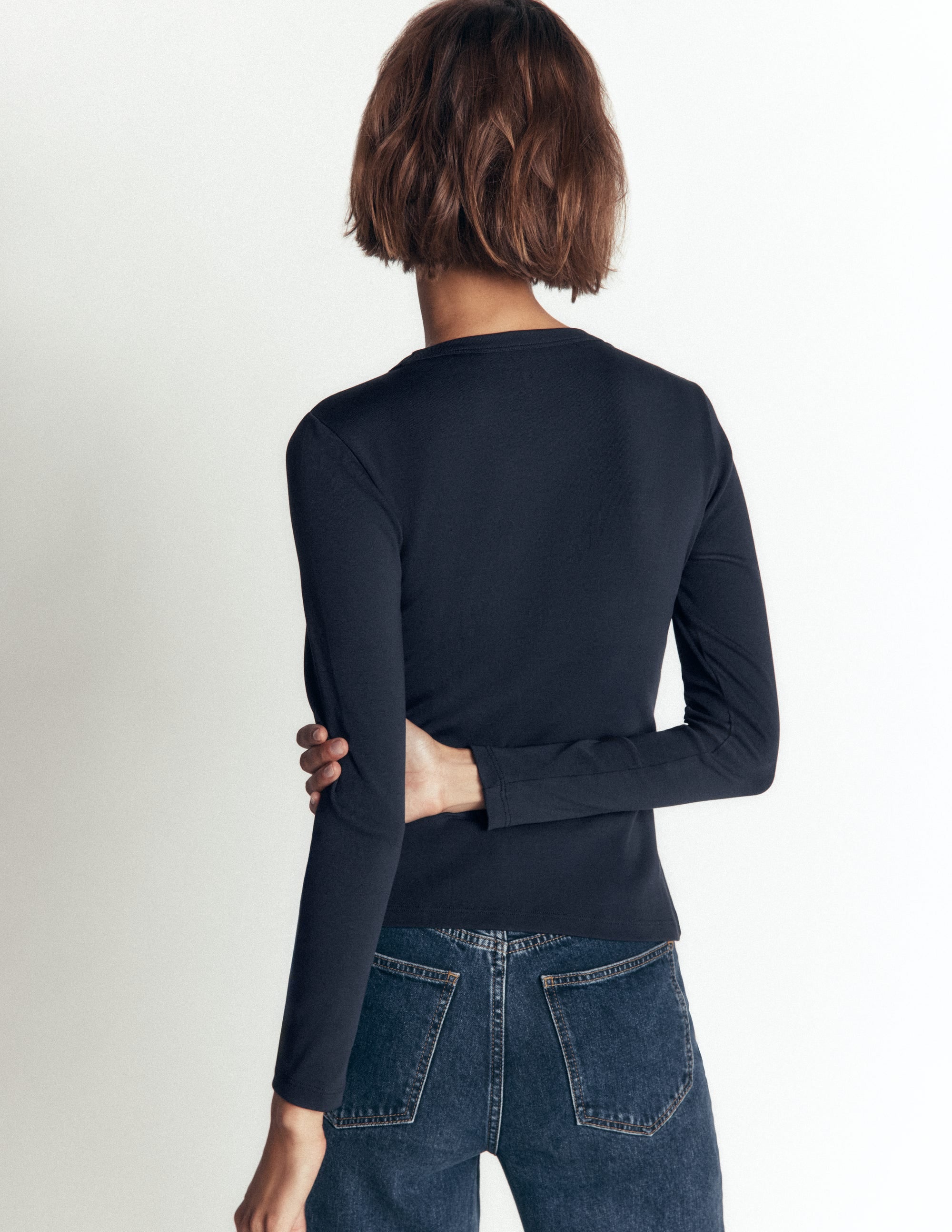 Annie Essential Crew Neck Top-NAVY - Image 3