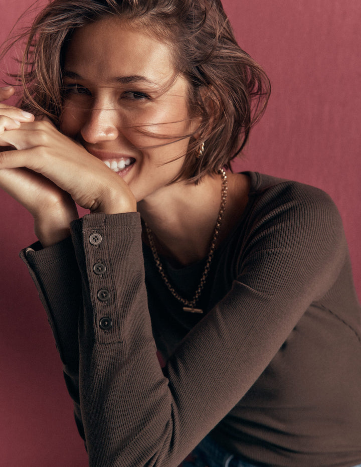 Button Cuff Ribbed Boatneck-Bitter Chocolate