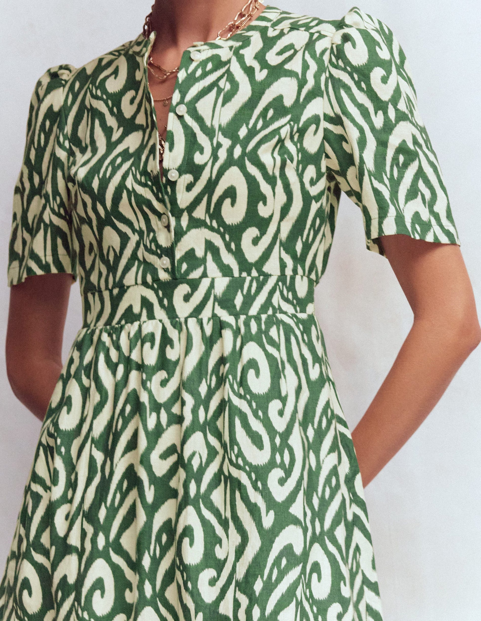 Boden Women's Ivy Placket Linen Midi Dress in Green | Size 6 Boden Women's Ivy Placket Linen Midi Dress in Green | Size 6