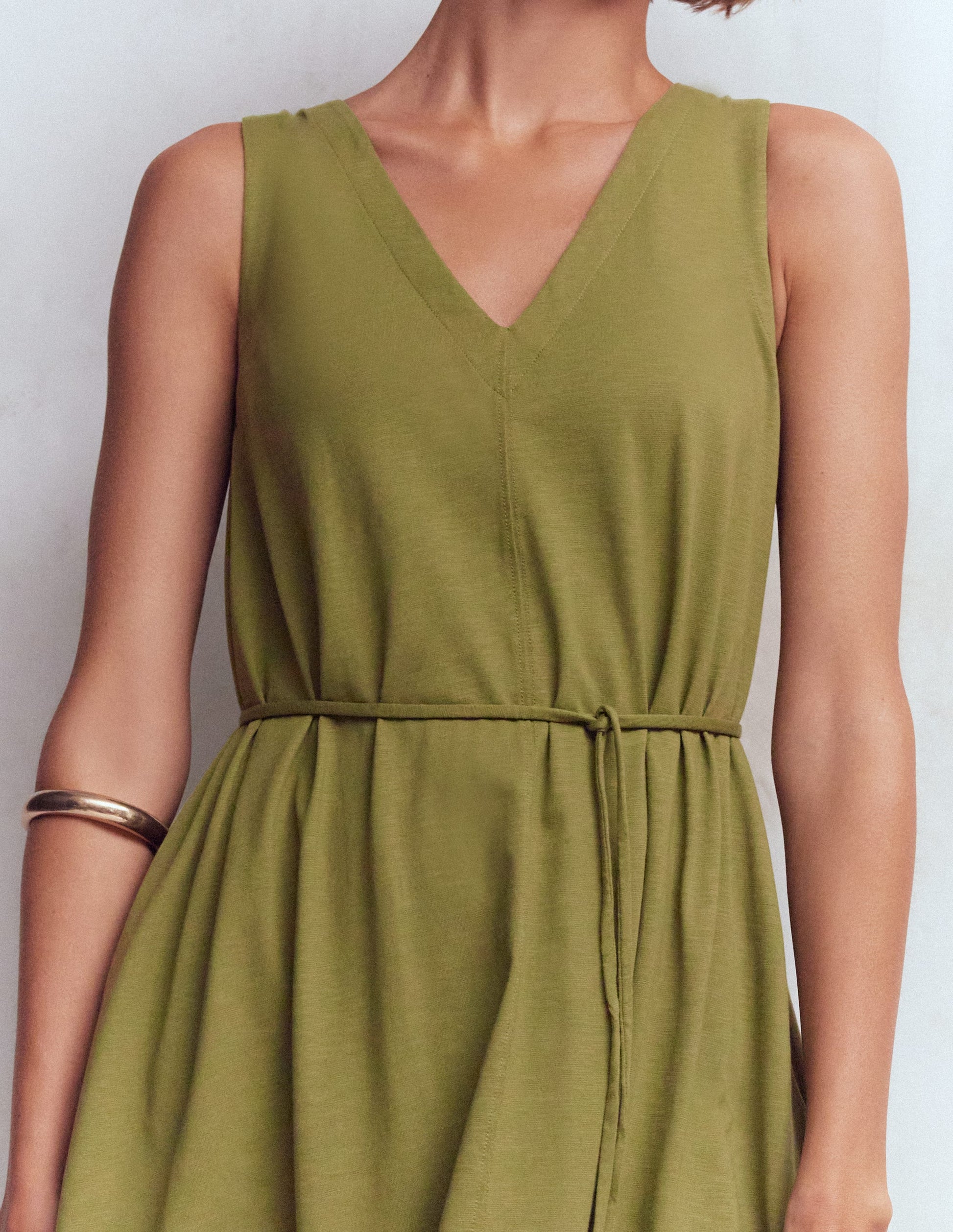 Mia V-neck Jersey Midi Dress-Olive-2