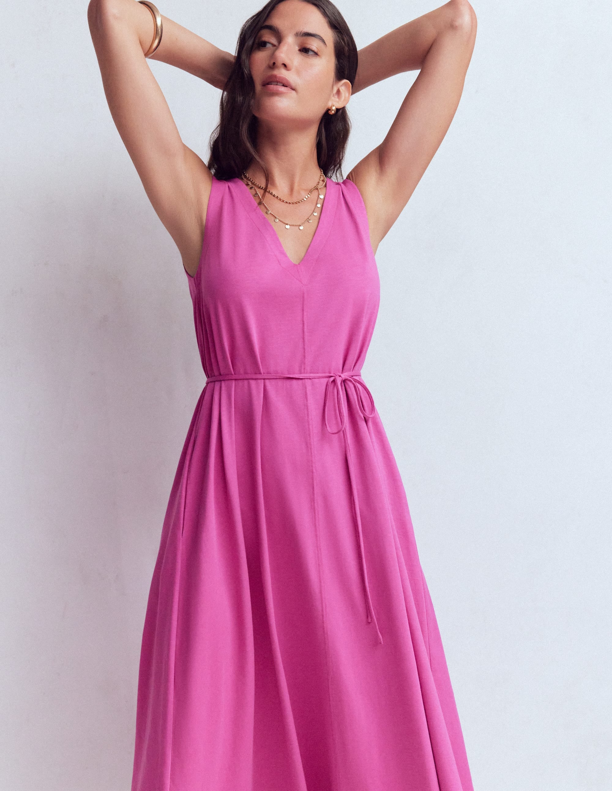 Boden Women's Mia V-neck Jersey Midi Dress in Purple