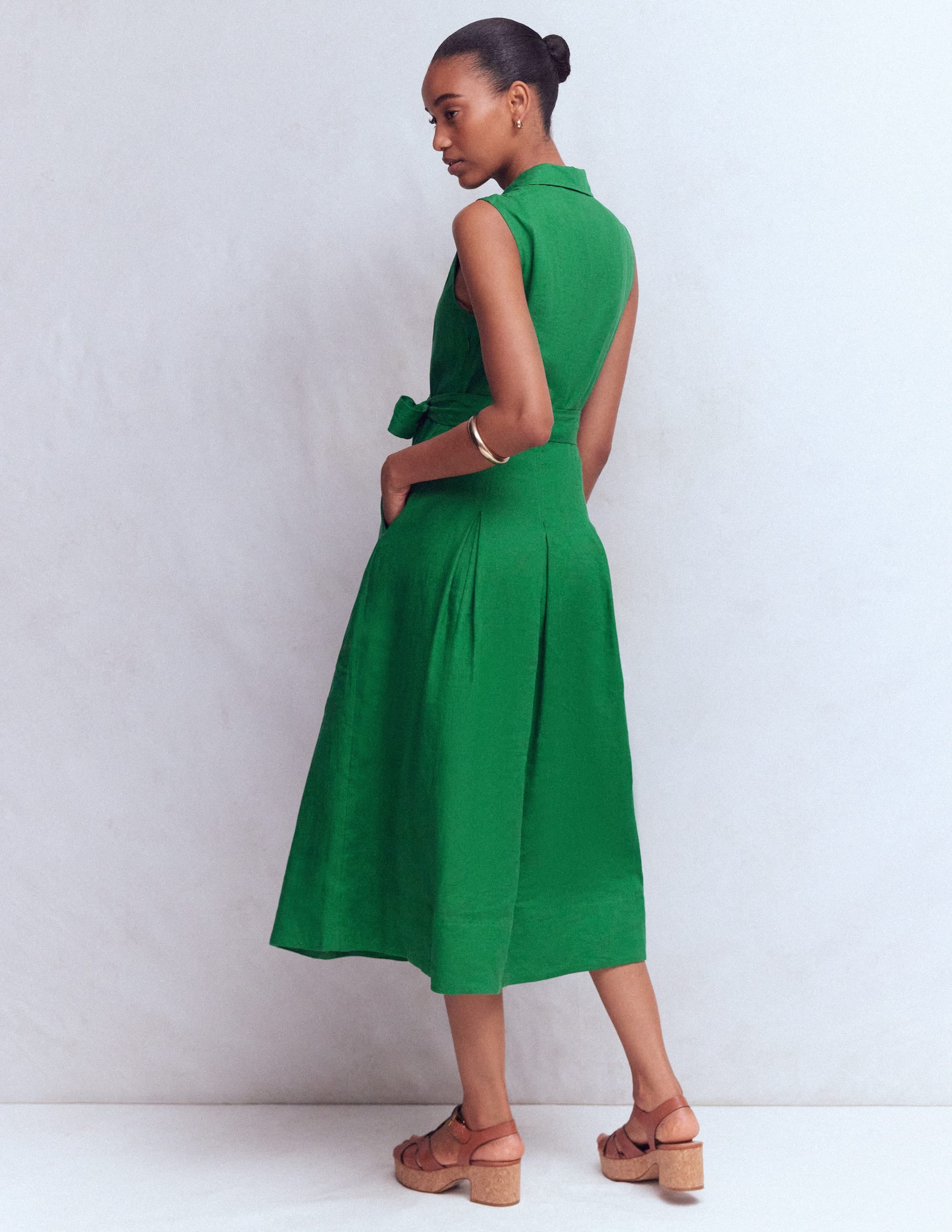 Boden Women's Belinda Linen Shirt Dress in Green