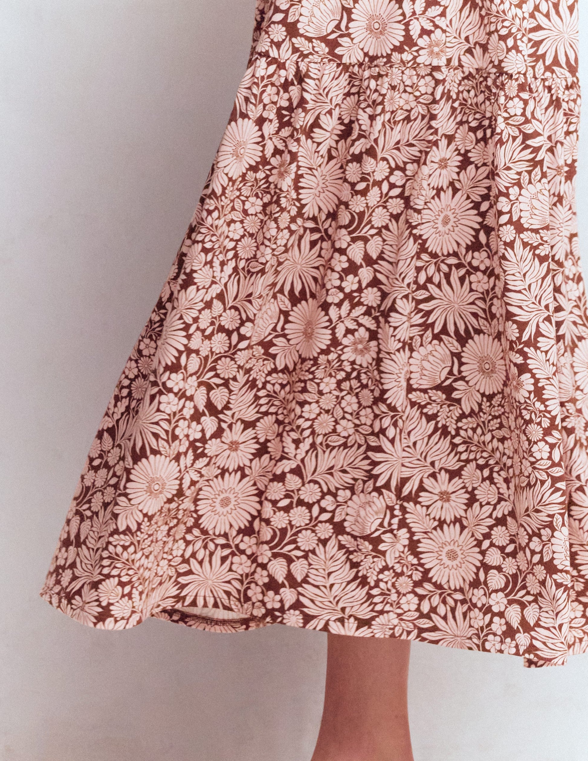Camalie Jersey Maxi Dress-Raw Umber, Flowerbed Bloom-4