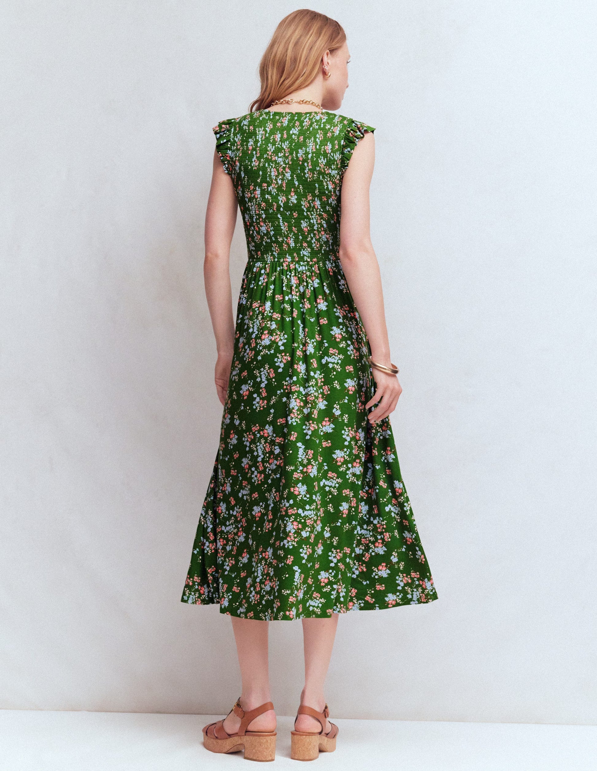 Boden Women's Smocked Jersey Midi Dress in Green | Size 16/18 Boden Women's Smocked Jersey Midi Dress in Green | Size 16/18