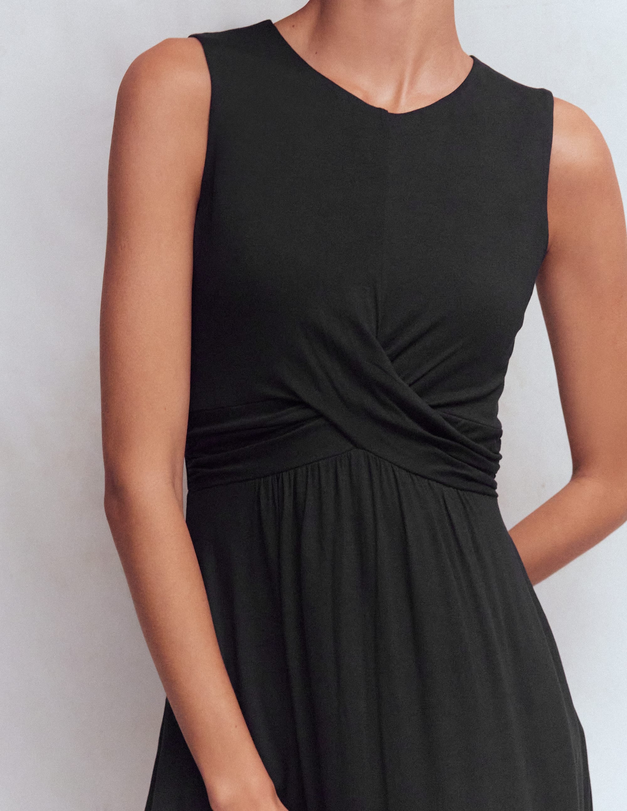 Boden Women's Zara Cross Waist Jersey Dress in Black