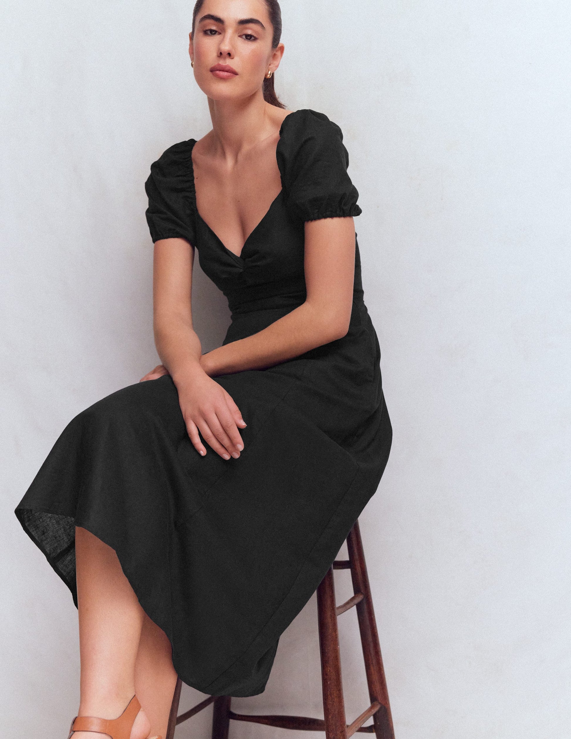 Boden Women's Twist Front Linen Blend Dress in Black | Size 4 Boden Women's Twist Front Linen Blend Dress in Black | Size 4