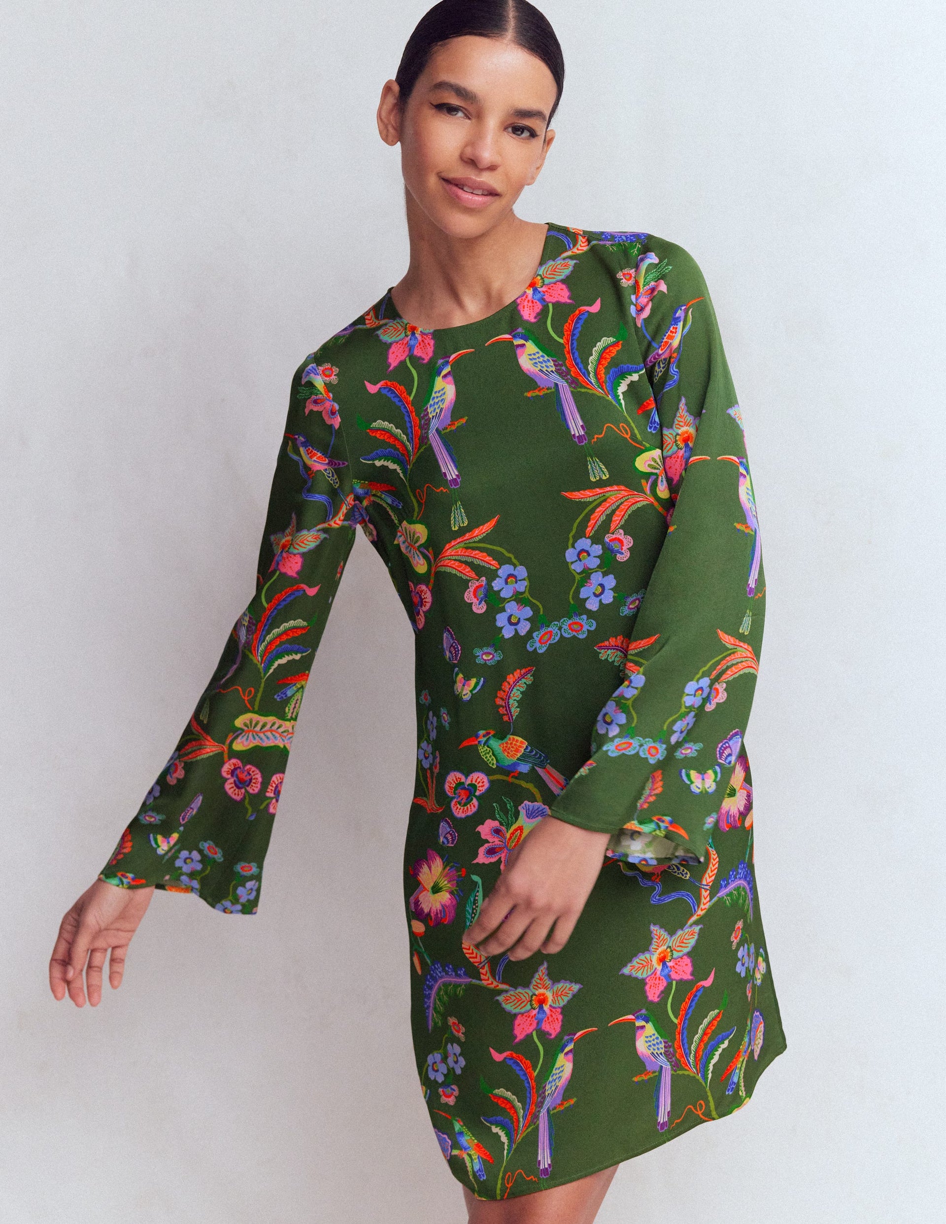 Boden Women's Flared Sleeve Shift Dress in Green