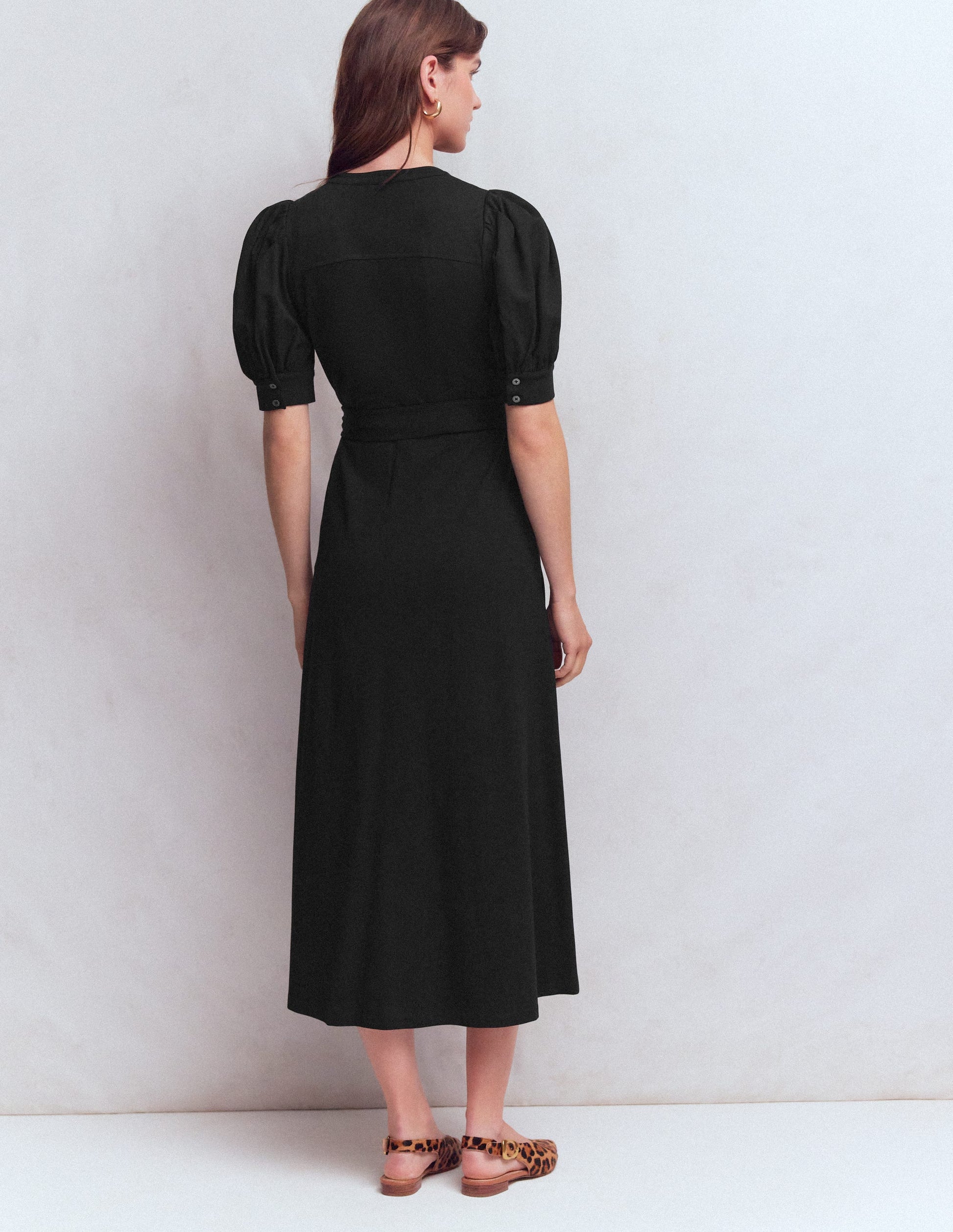 Boden Women's Puff Sleeve Ponte Shirt Dress in Black | Size 6