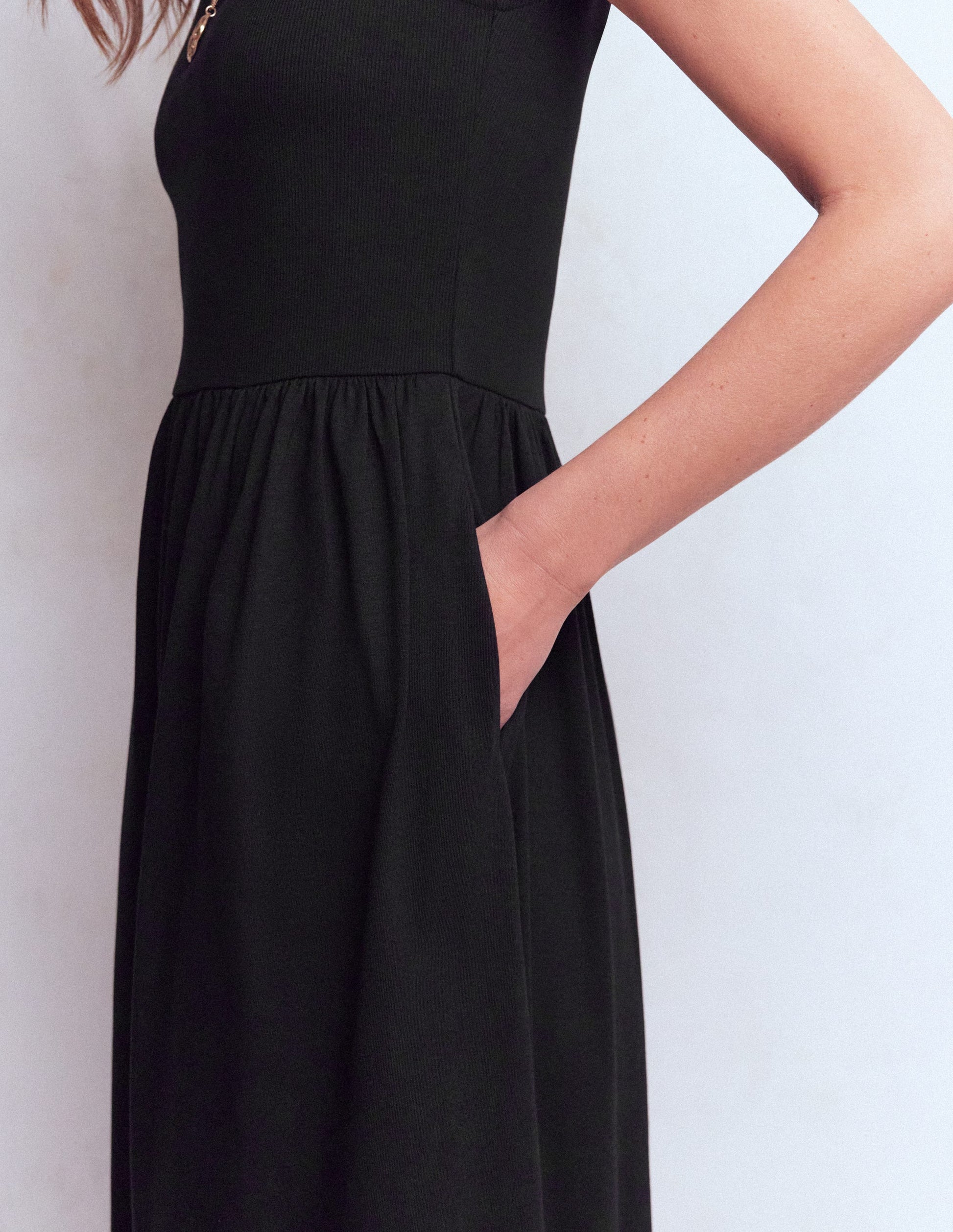 Boden Women's Boat Neck Mix Dress in Black Boden Women's Boat Neck Mix Dress in Black