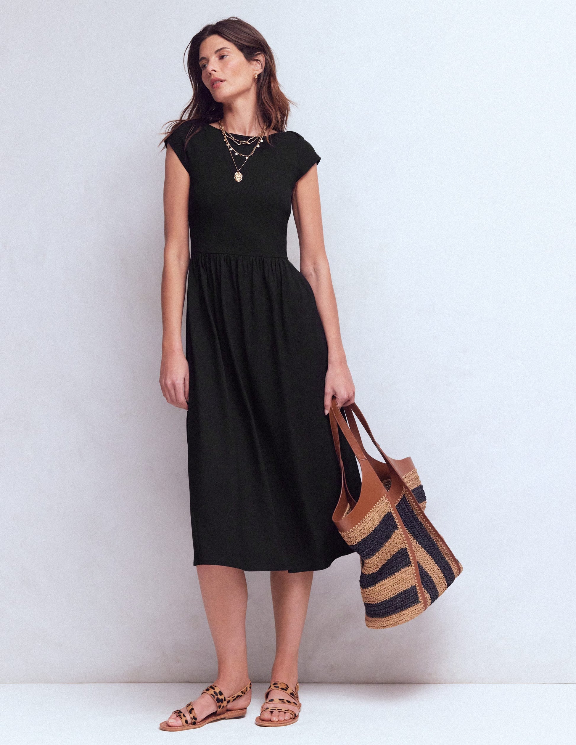 Boden Women's Boat Neck Mix Dress in Black | Size 8 Boden Women's Boat Neck Mix Dress in Black | Size 8