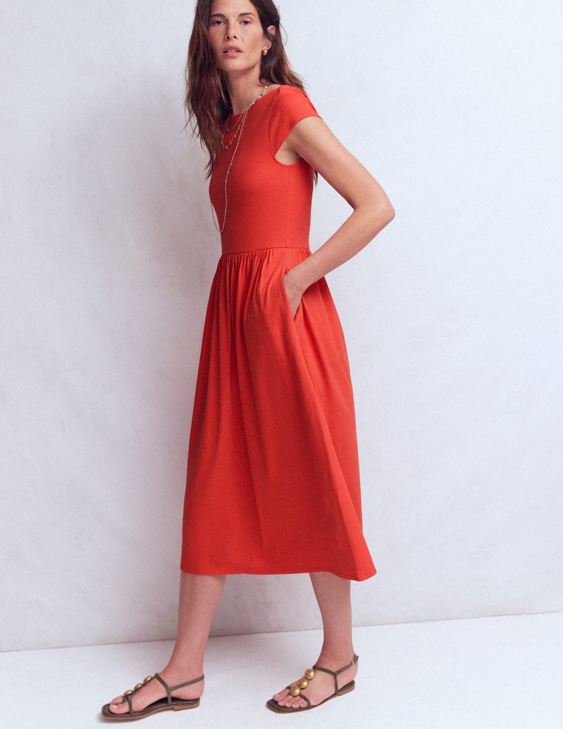 Boden Women's Boat Neck Mix Dress in Red | Size 12 Boden Women's Boat Neck Mix Dress in Red | Size 12