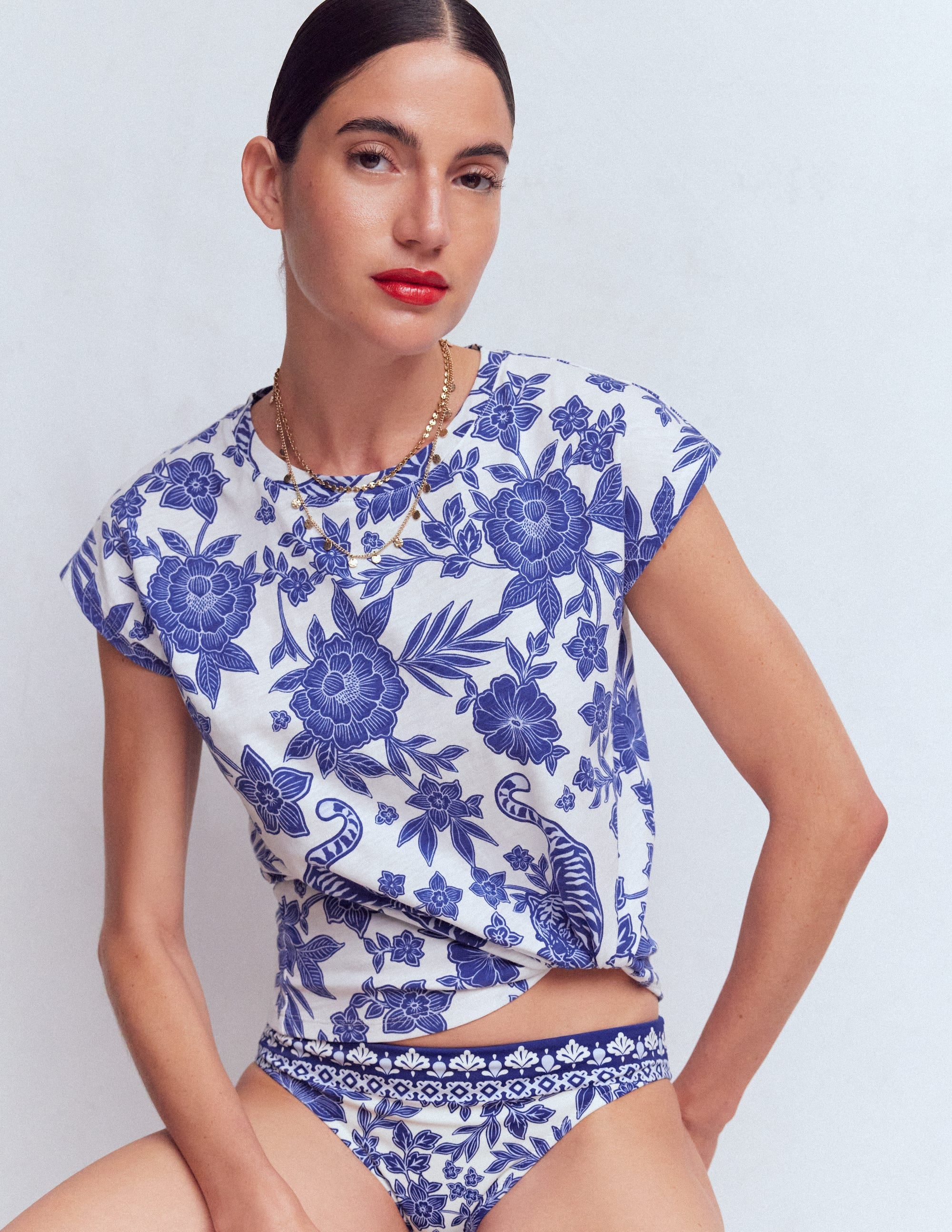 Louisa Slub T-Shirt-Blue Tigers Paradise Placement - Image 1
