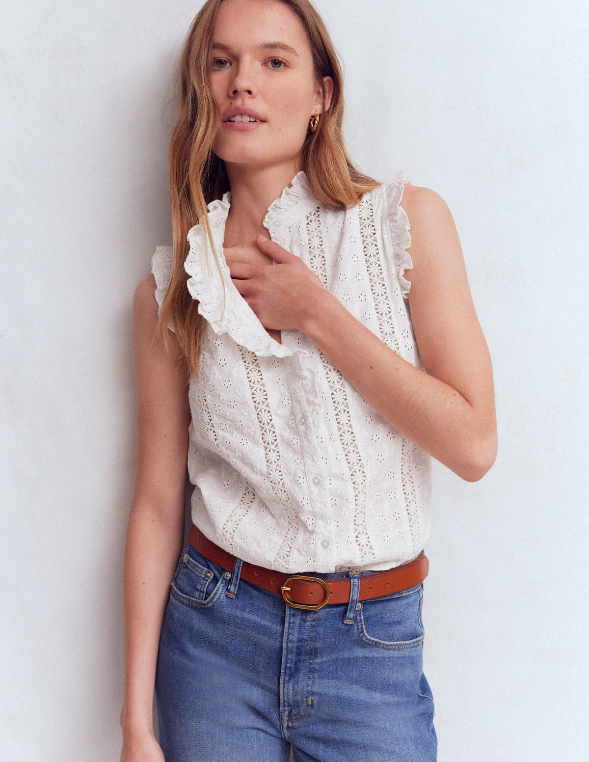 Isabel Sleeveless Broderie Top-White - Image 5