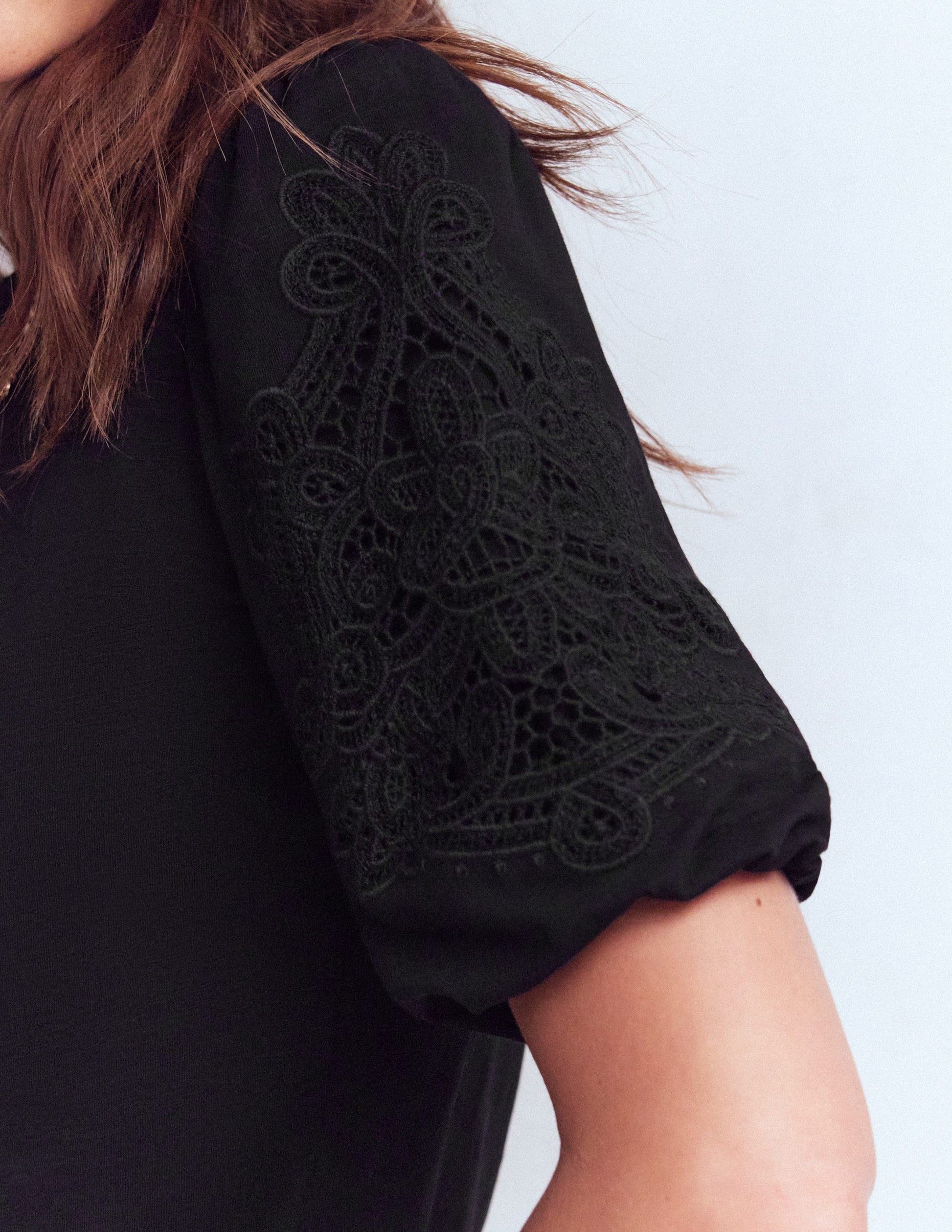 Tape Lace T-shirt-Black-2