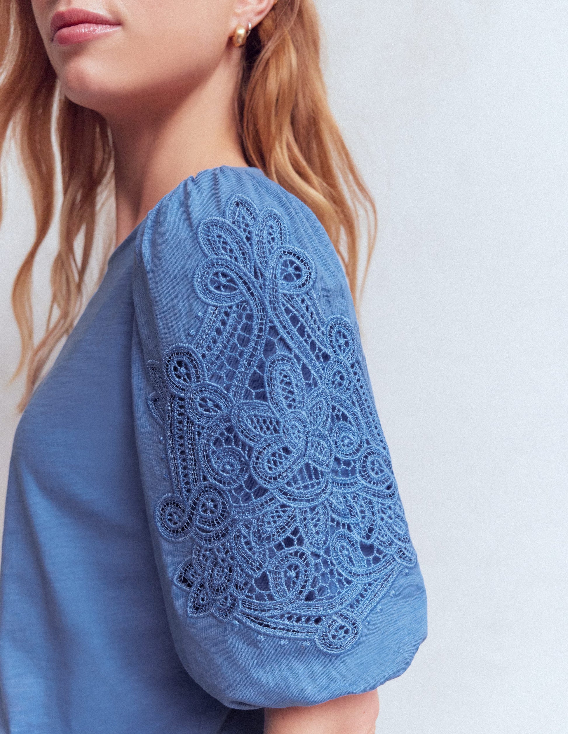 Tape Lace T-shirt-Forget Me Not Blue-2