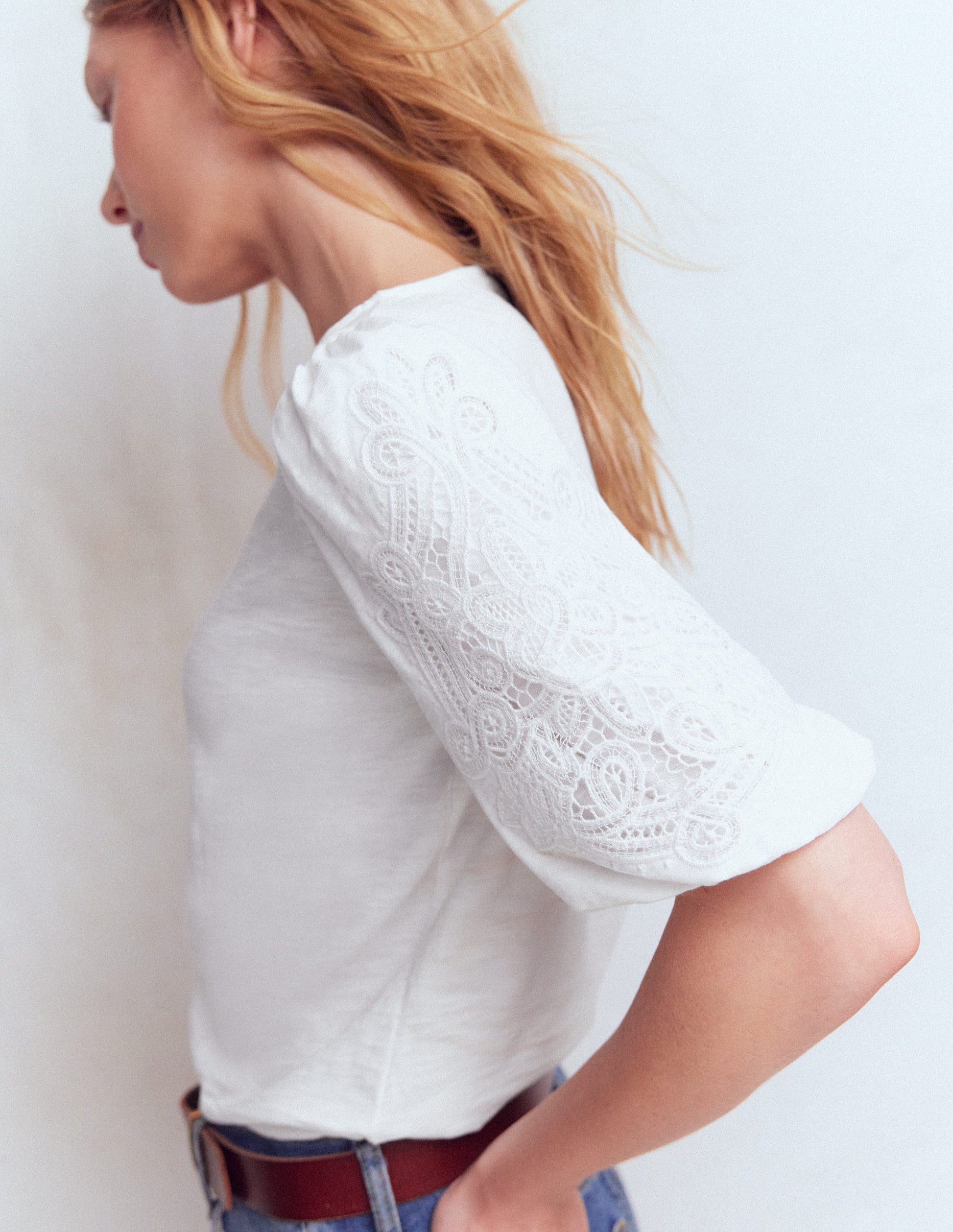 Tape Lace T-shirt-White-2