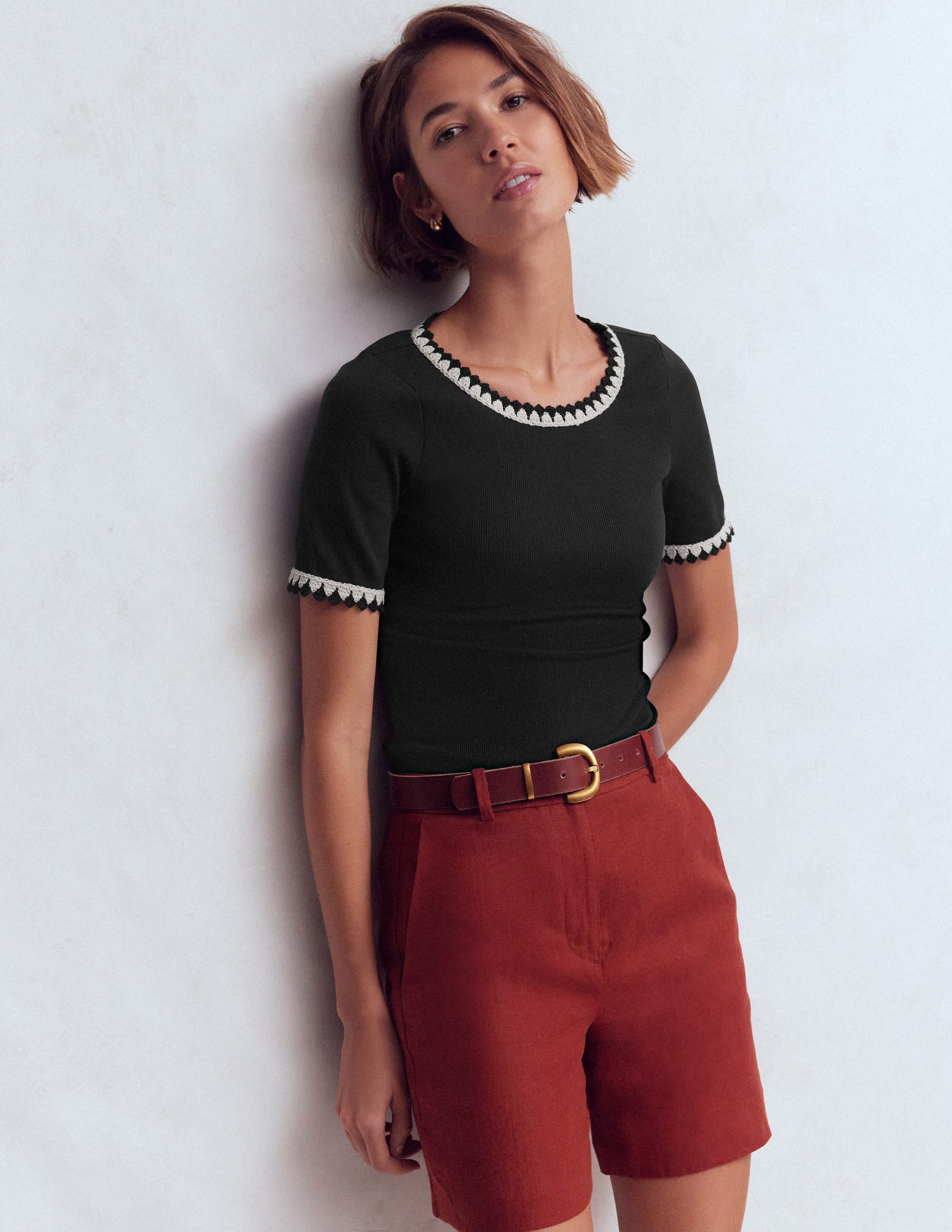 Maddie Trim Detail T-Shirt-Black - Image 1