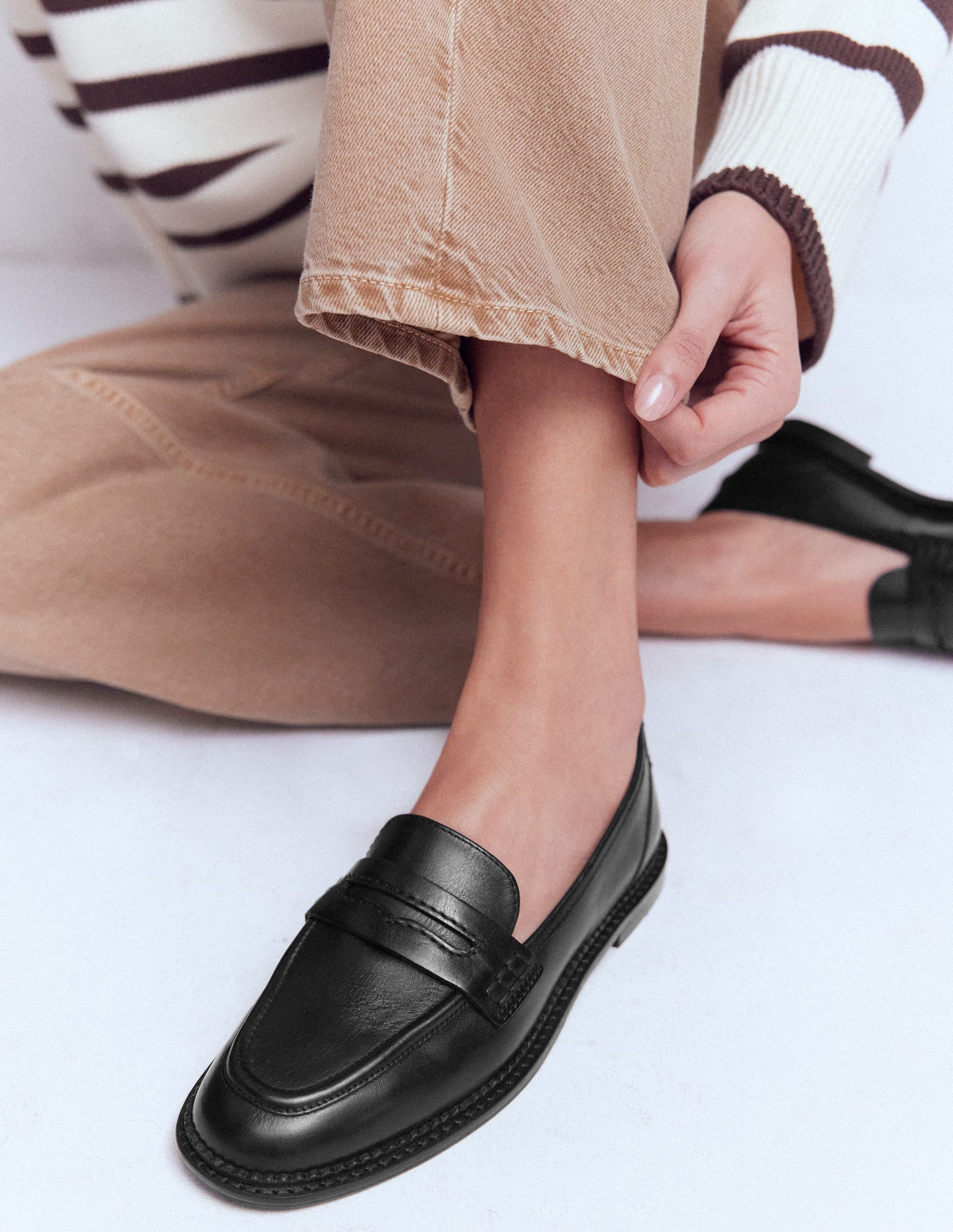 Boden Women's Nya Penny Loafers in Black