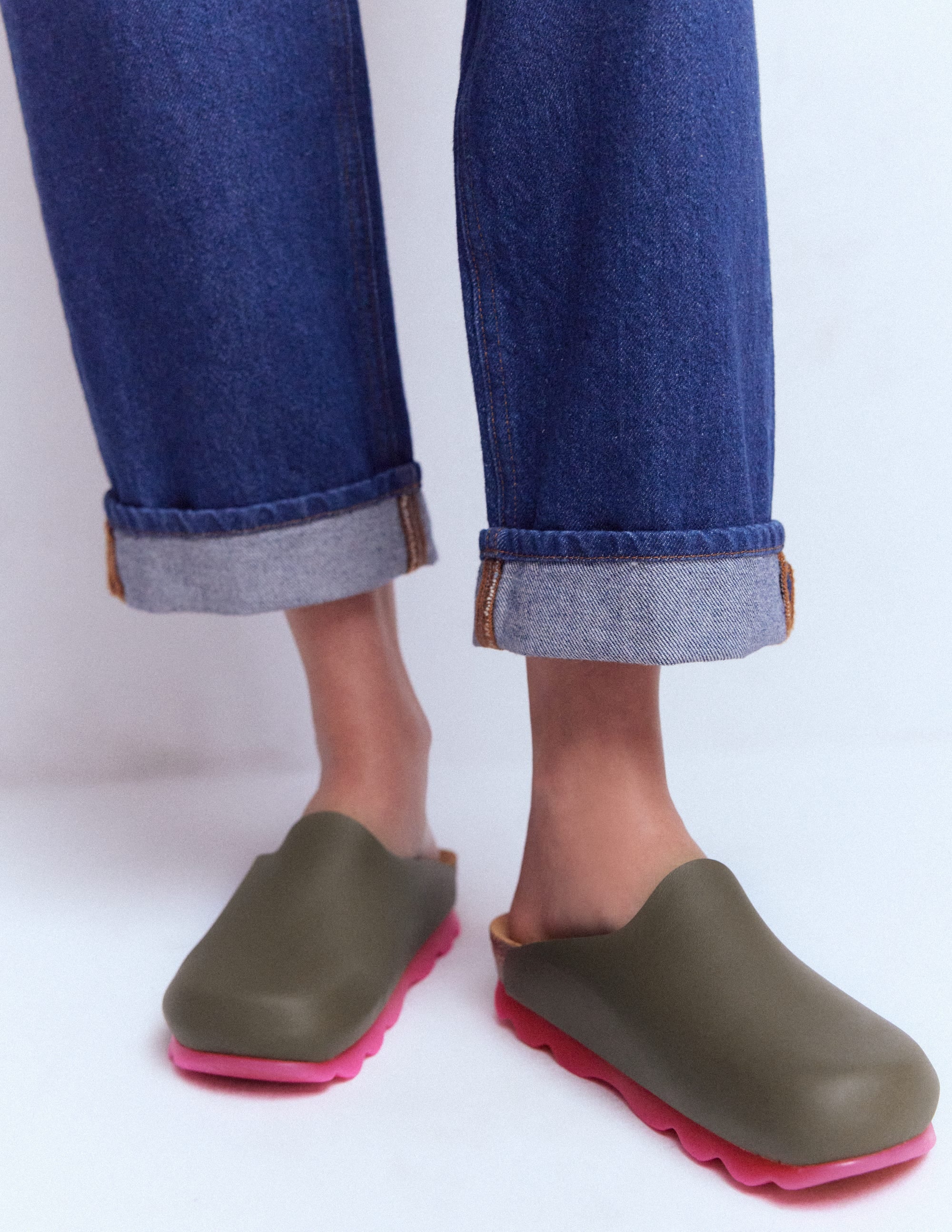 Lyla Colour Block Clogs-Khaki/Pink - Image 4