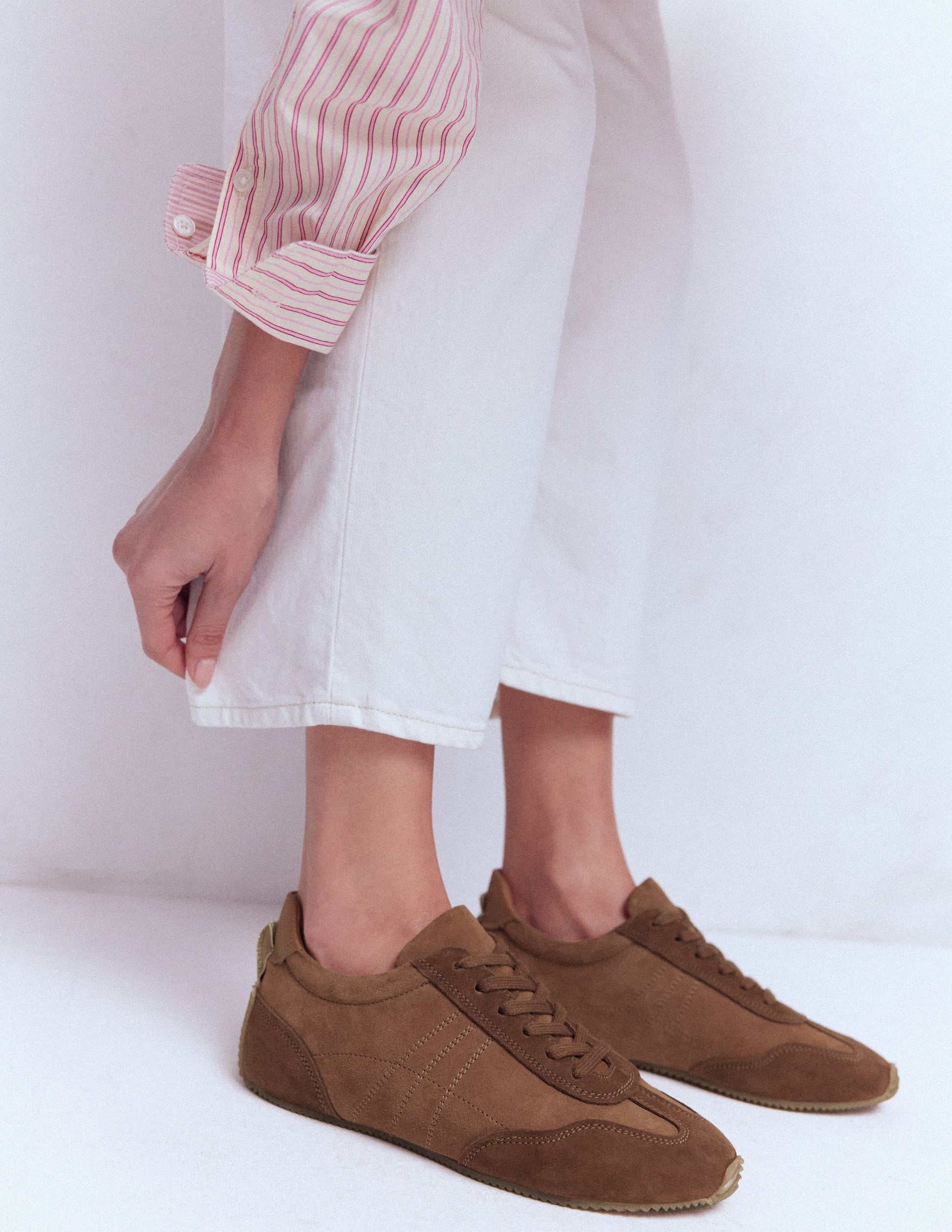 Delphine Slim Sole Trainers-Tan-2