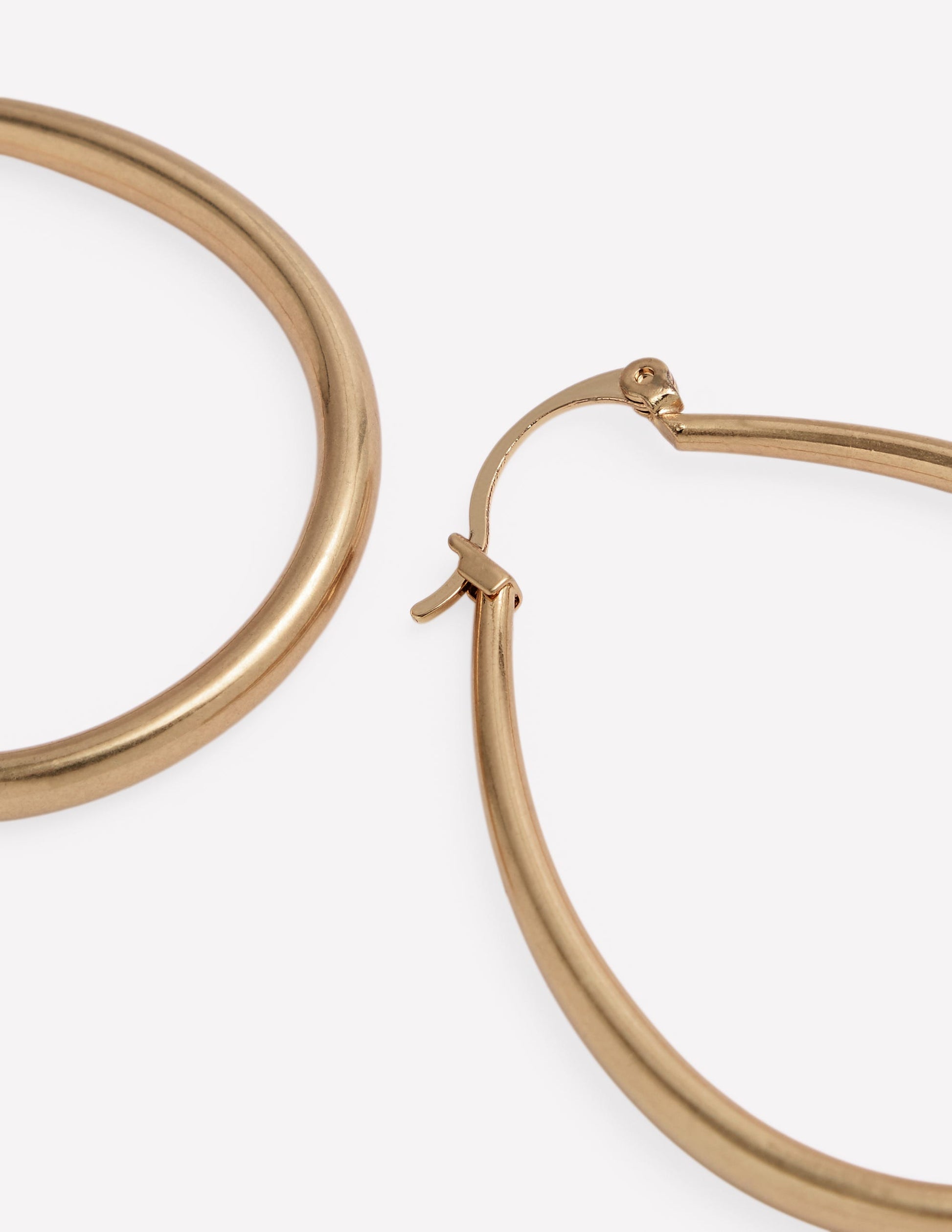 Large Metal Hoops-Gold Colour-4