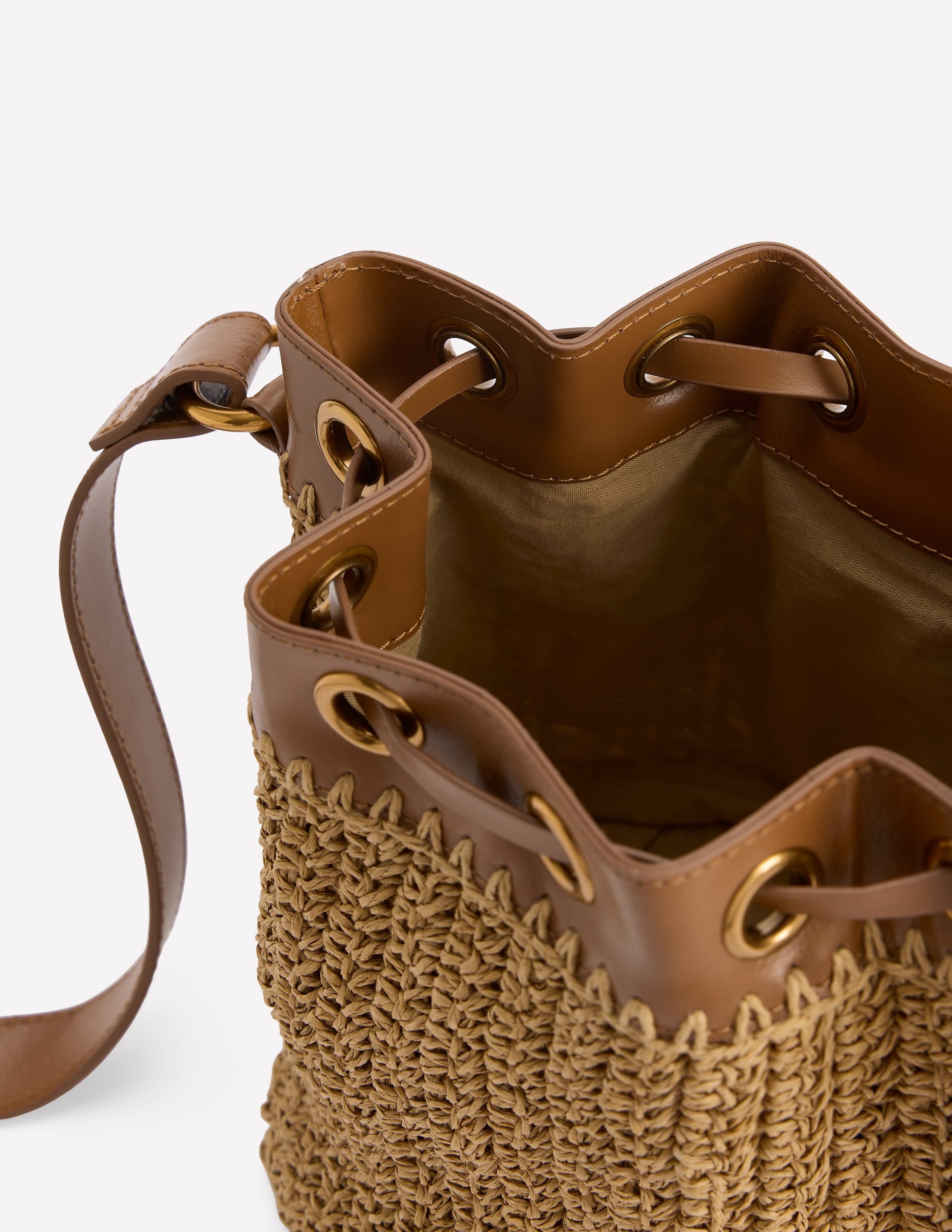 Mini Straw Bucket Bag-Natural Raffia - Image 4