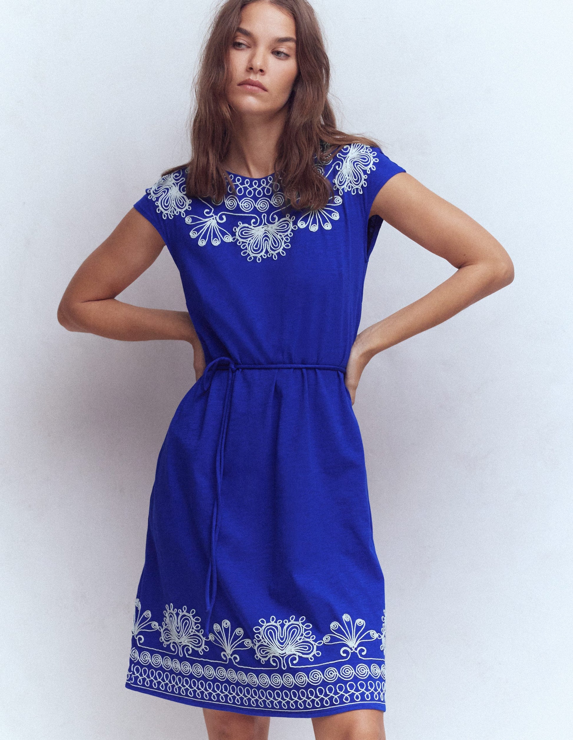 Boden Women's Embroidered Jersey Short Dress in Blue | Size 16/18 Boden Women's Embroidered Jersey Short Dress in Blue | Size 16/18
