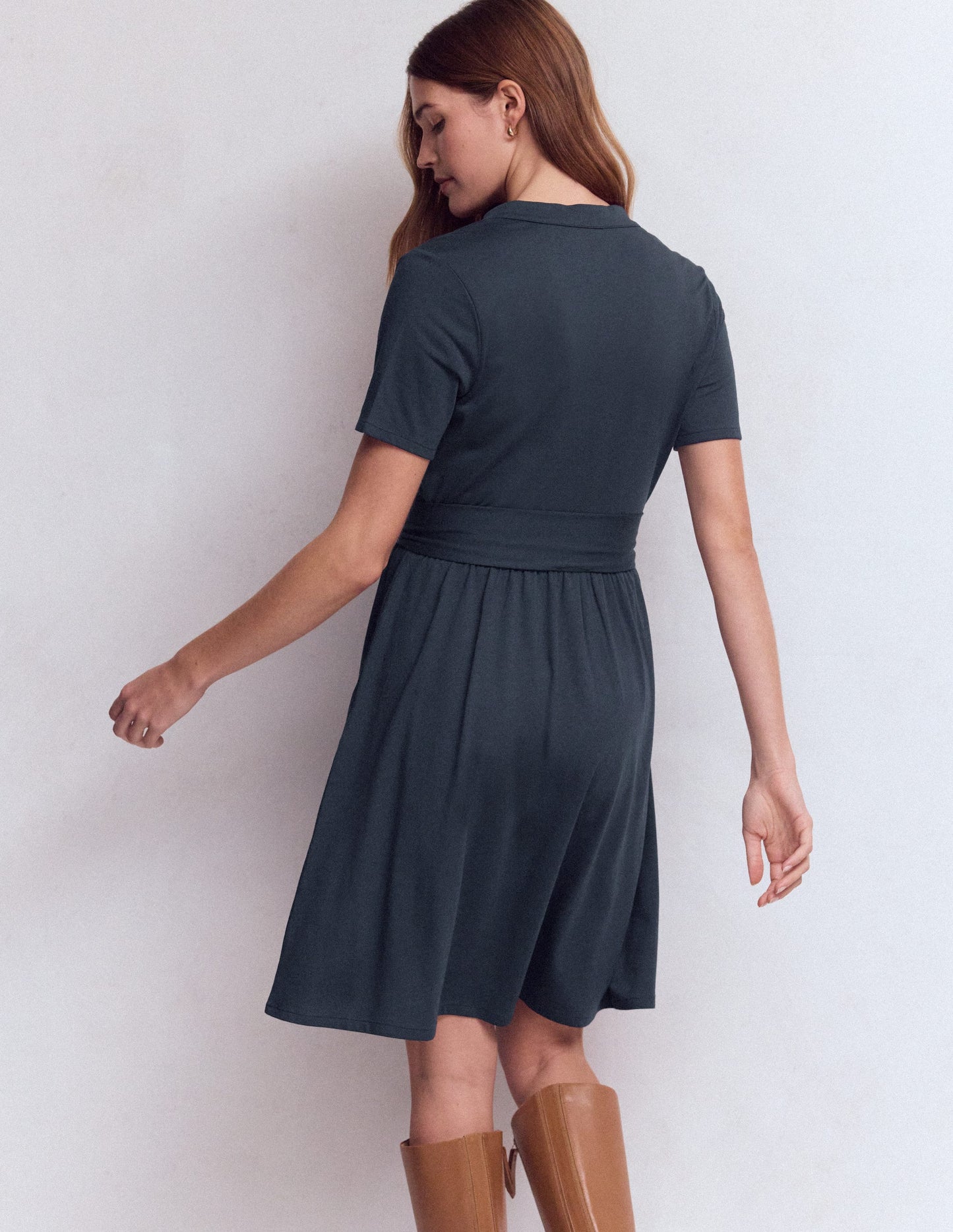 Daisy Flippy Jersey Dress-Navy