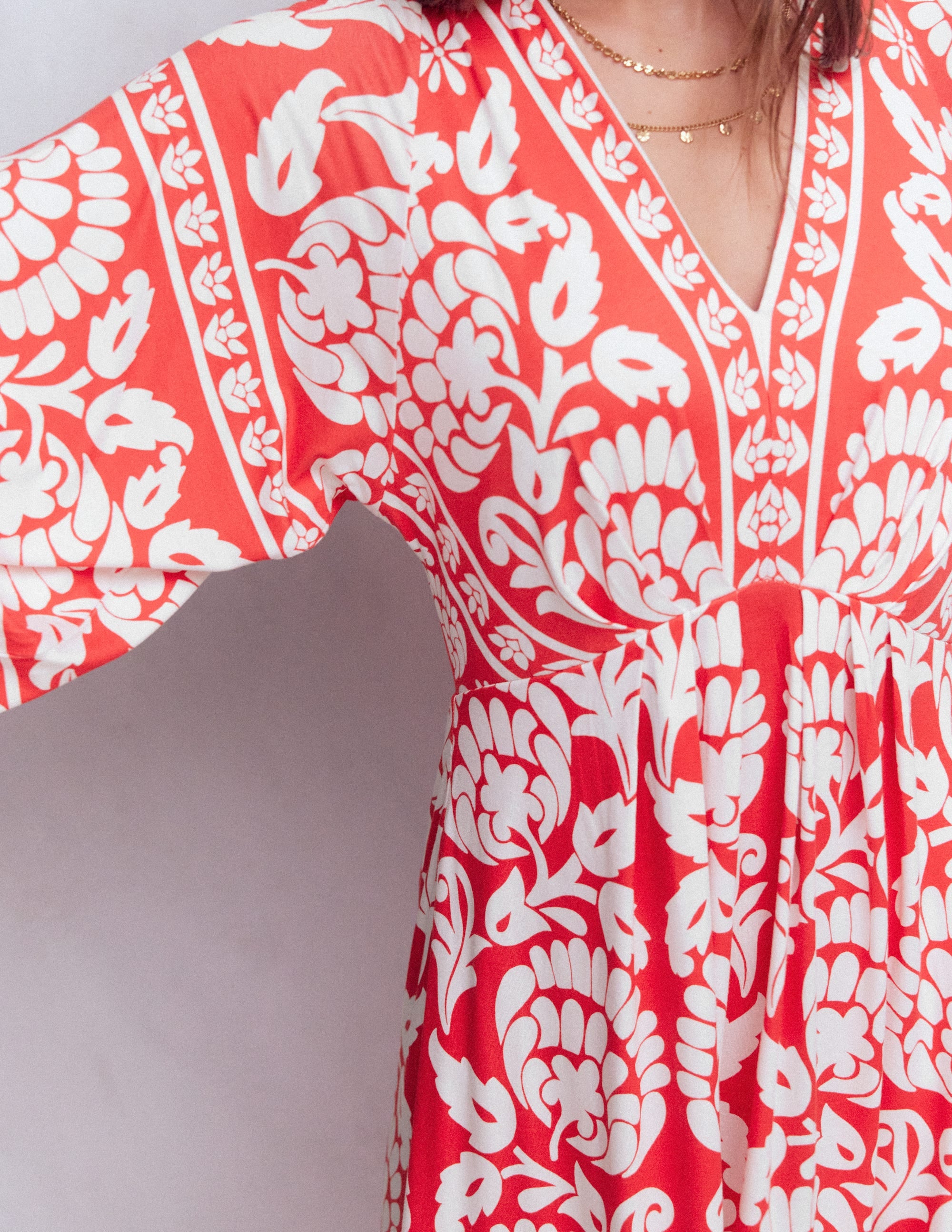 Nell Kimono Midi Jersey Dress-Bright Cherry, Ornate Floret - Image 3