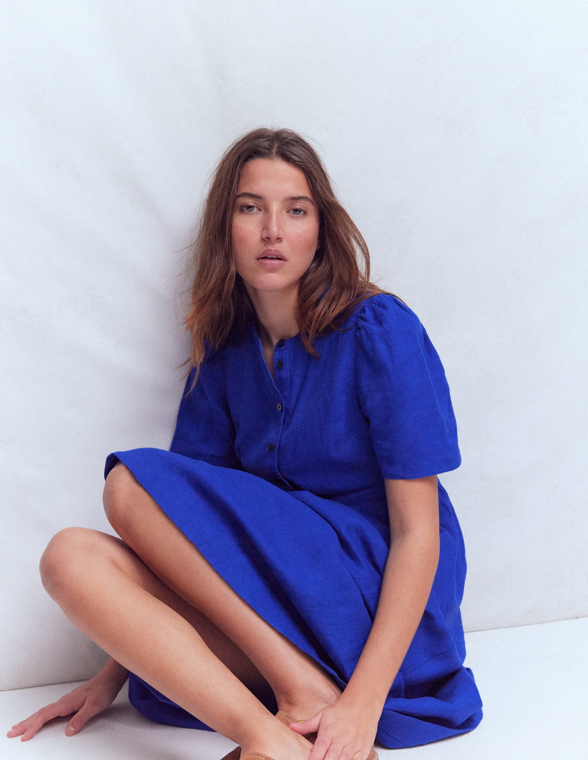 Ivy Button Linen Midi Dress-Bright Blue - Image 2
