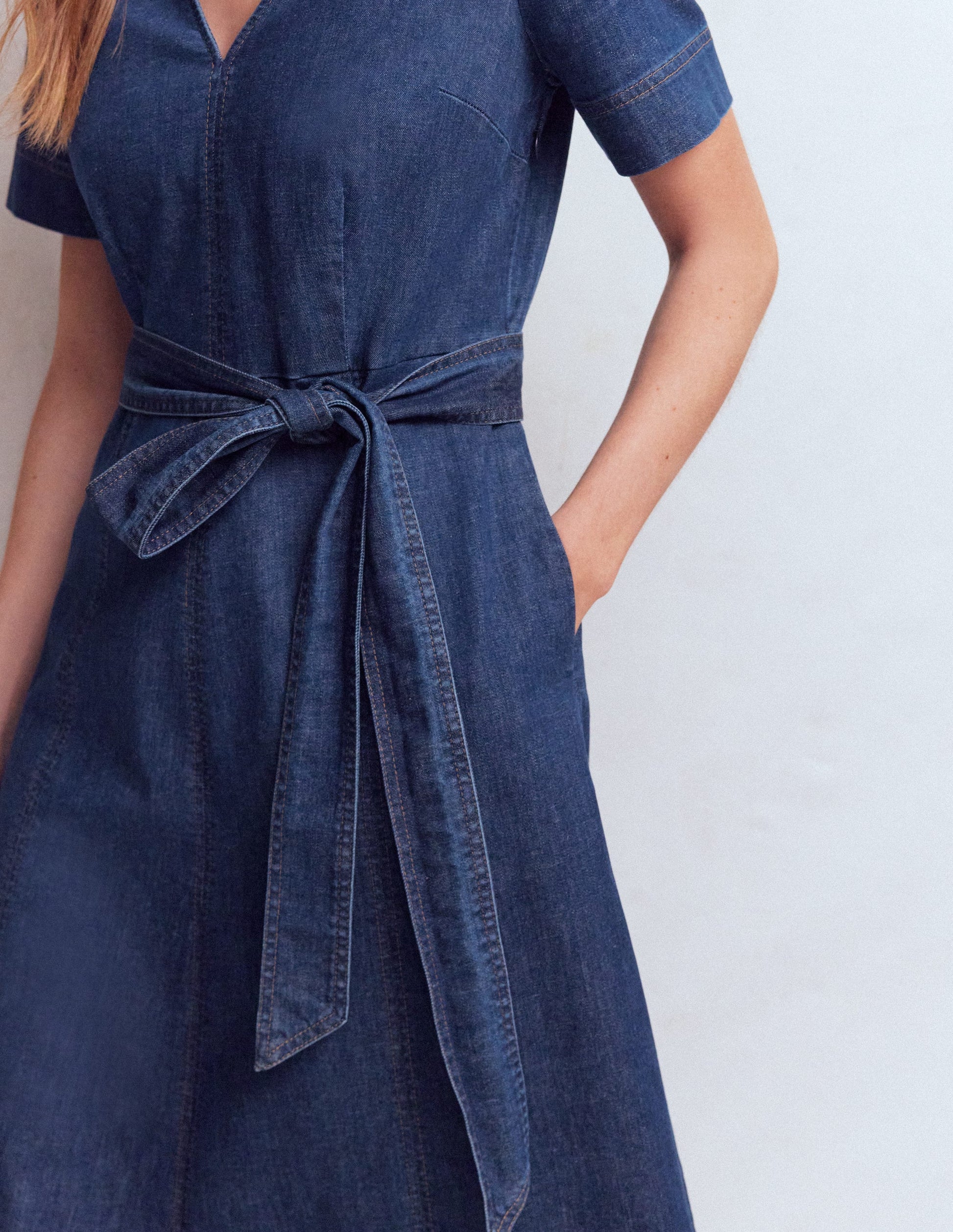 V-Neck Denim Dress-Mid Vintage V-Neck Denim Dress-Mid Vintage