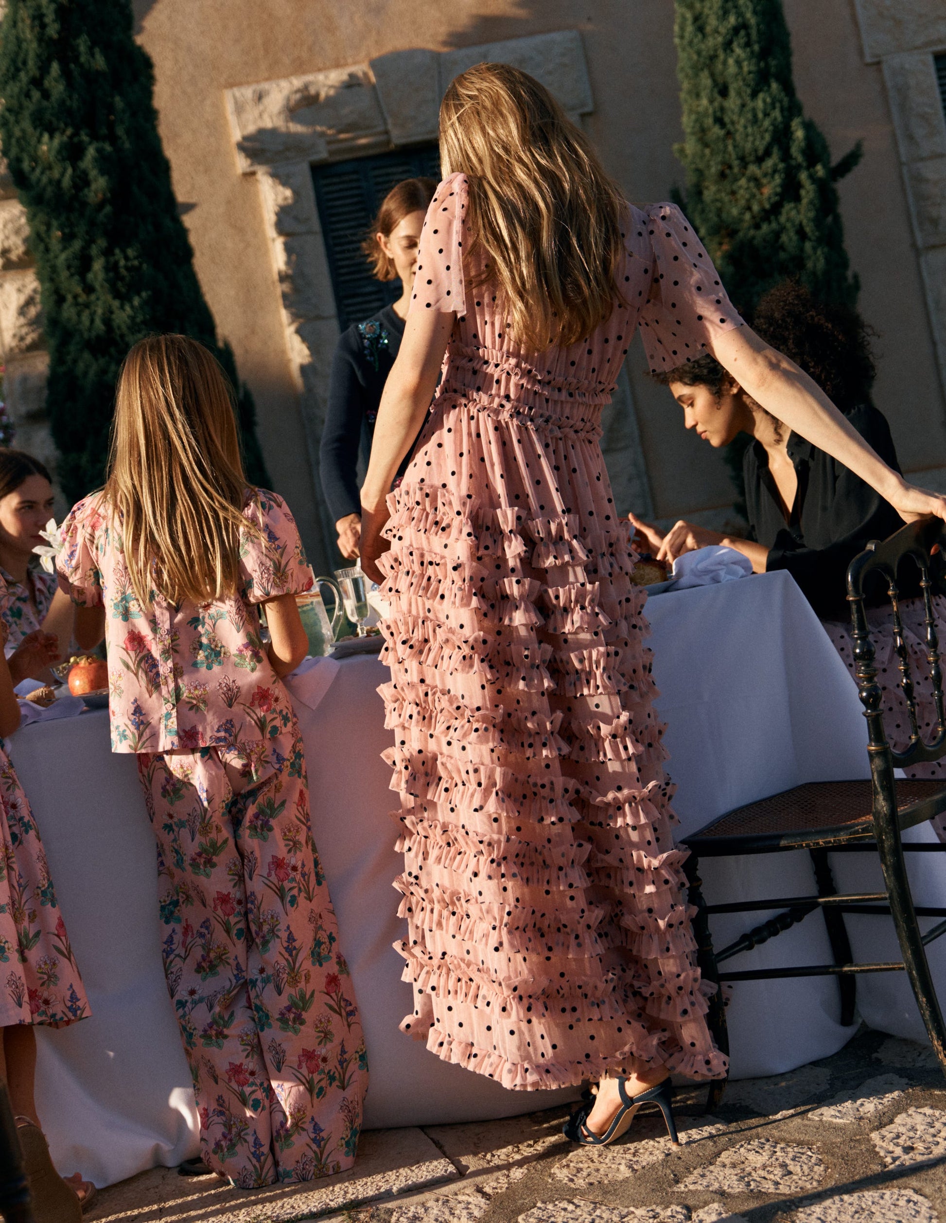 Boden Women's V-Neck Ruffle Tulle Dress in Pink | Size 16/18 Boden Women's V-Neck Ruffle Tulle Dress in Pink | Size 16/18