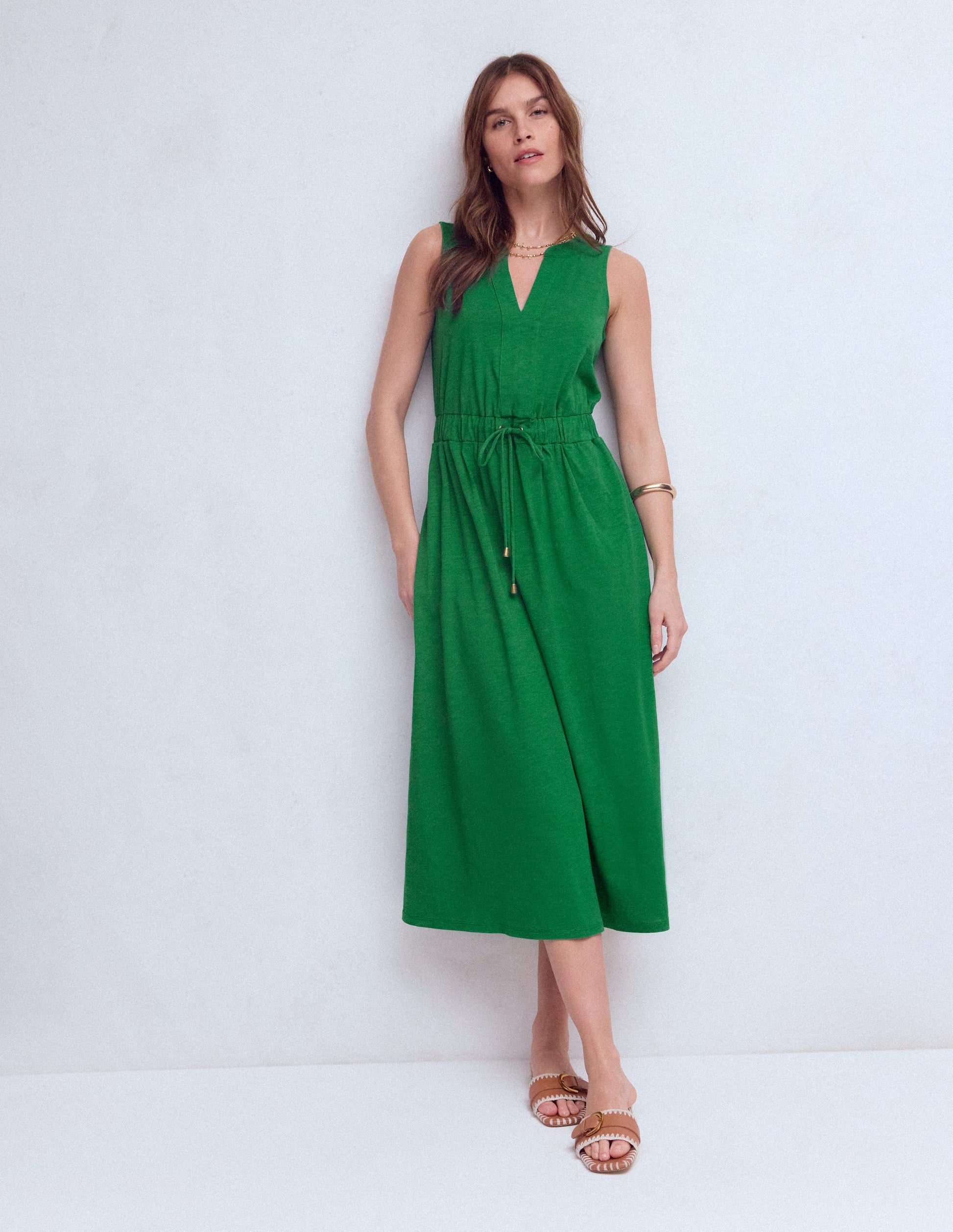 Boden Women's Delphine Midi Sleeveless Dress in Green