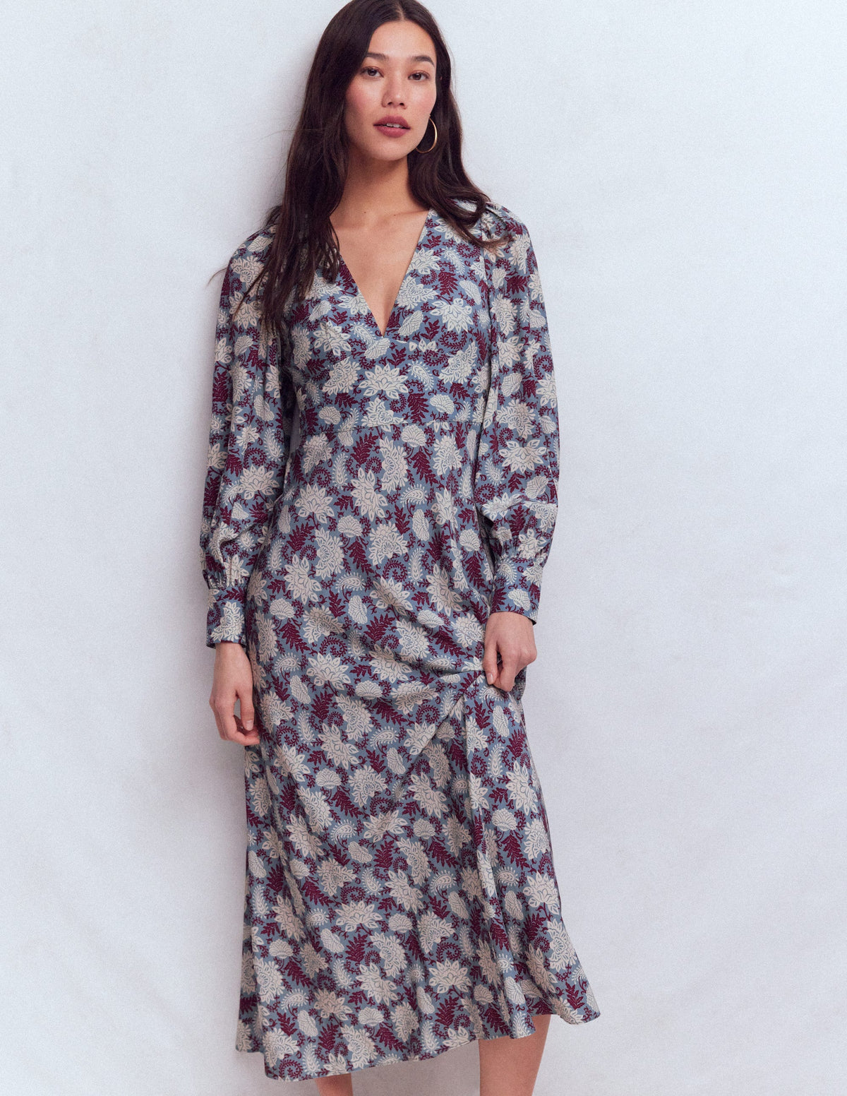 V-neck Blouson Sleeve Dress-Multi Blooming Flora - Image 5