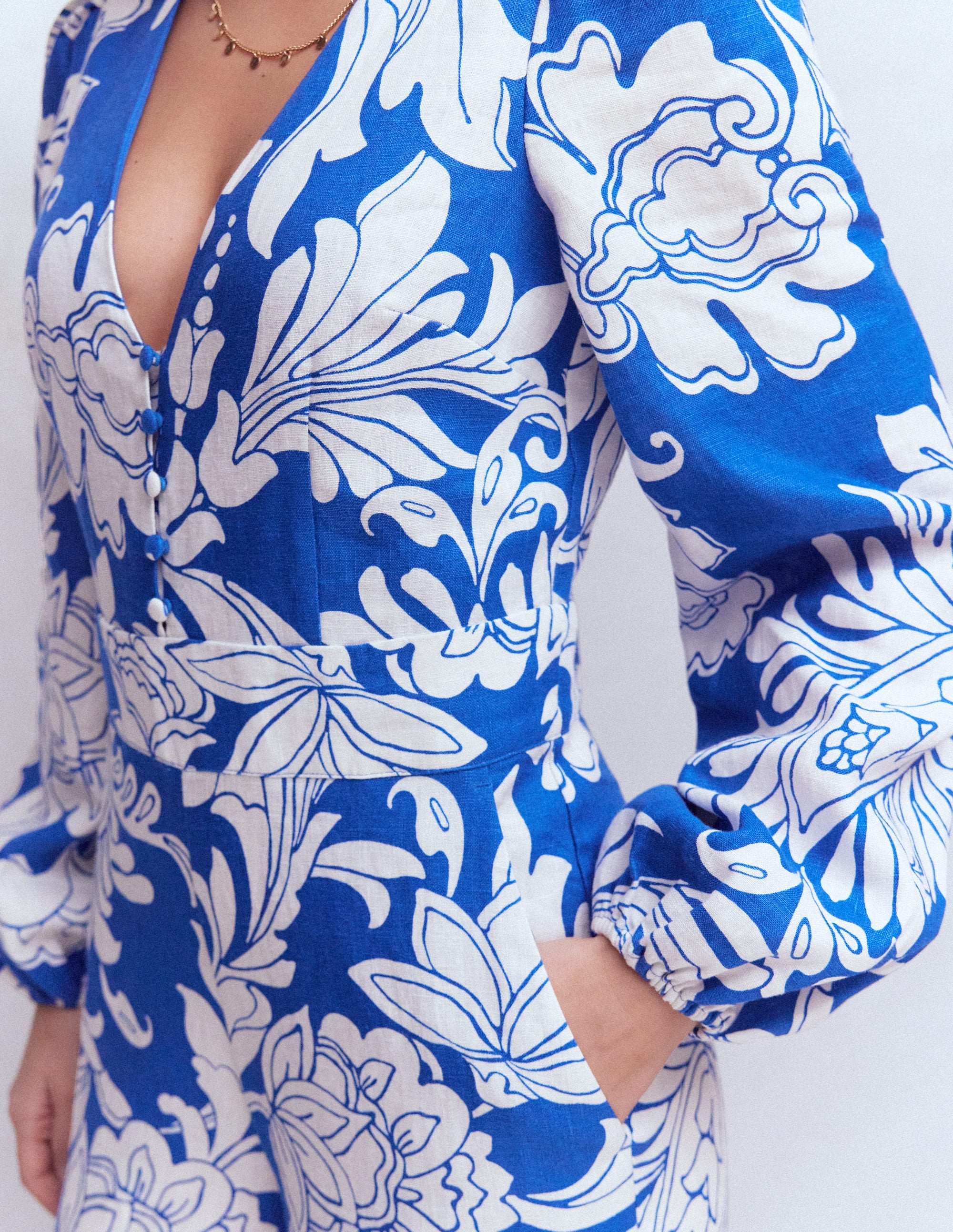 Lola Linen Jumpsuit-Blue Botanical Flourish Mono - Image 2