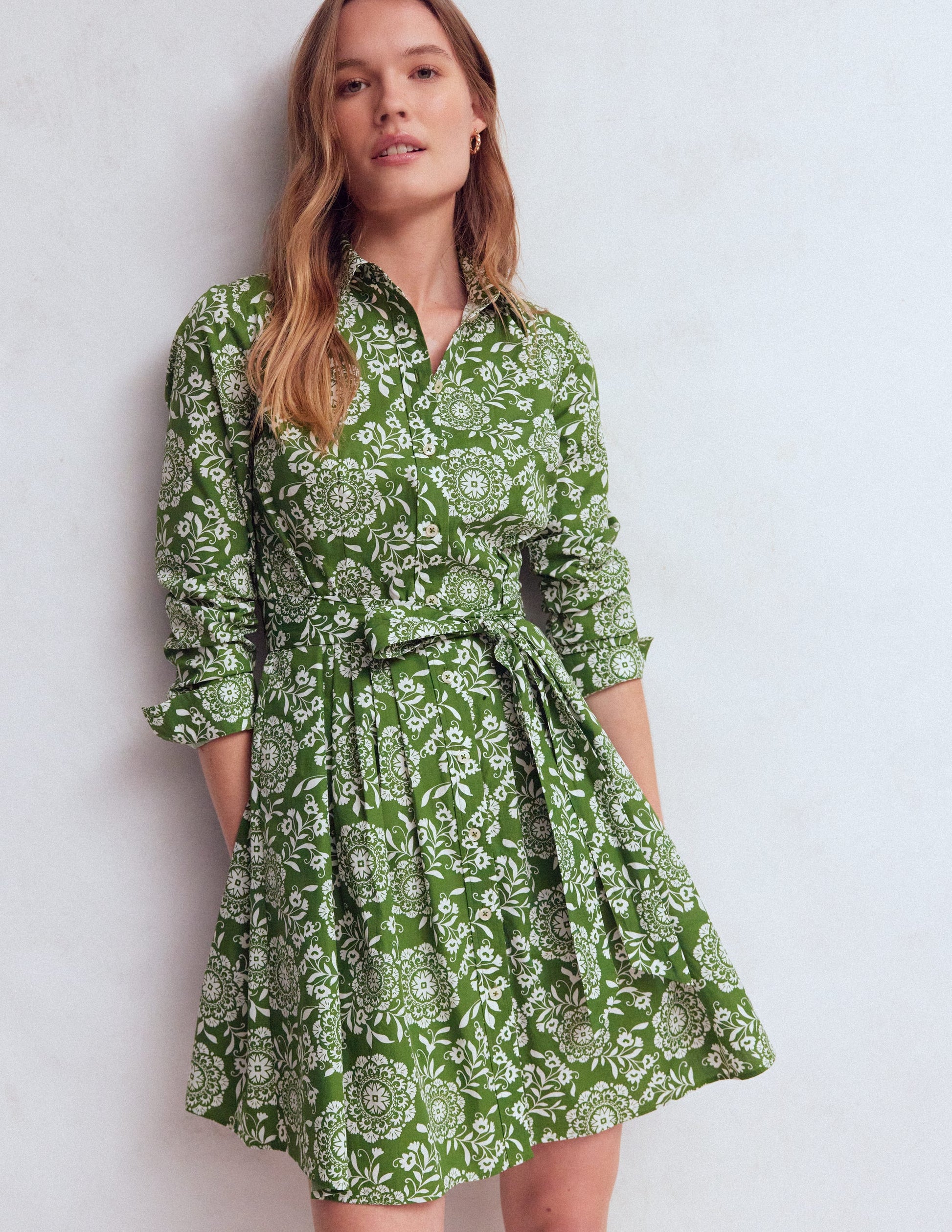 Boden Women's Alexa Long Sleeve Short Dress in Green | Size 12 Boden Women's Alexa Long Sleeve Short Dress in Green | Size 12