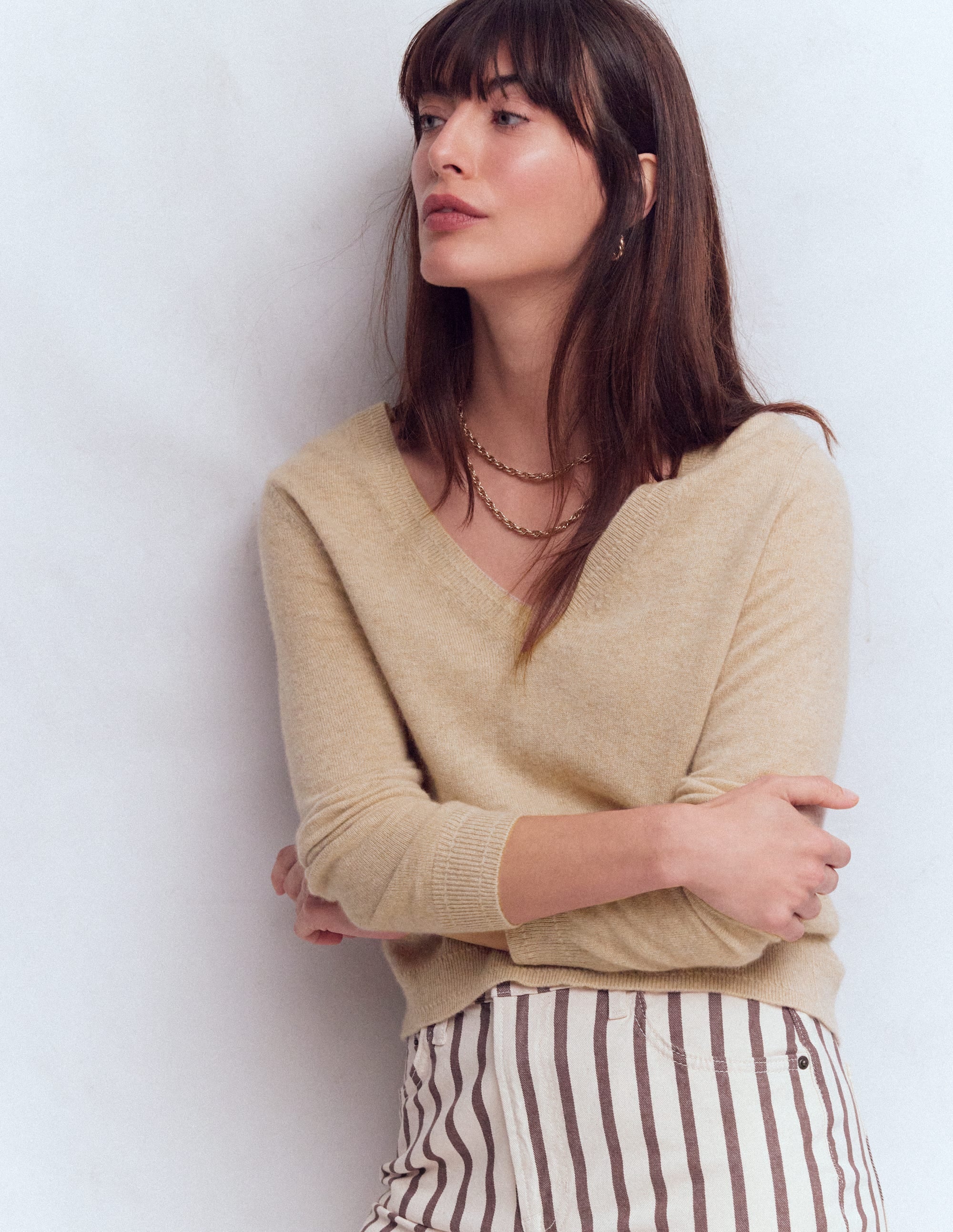 Eva Cashmere V-Neck Sweater-Chinchilla Melange - Image 4
