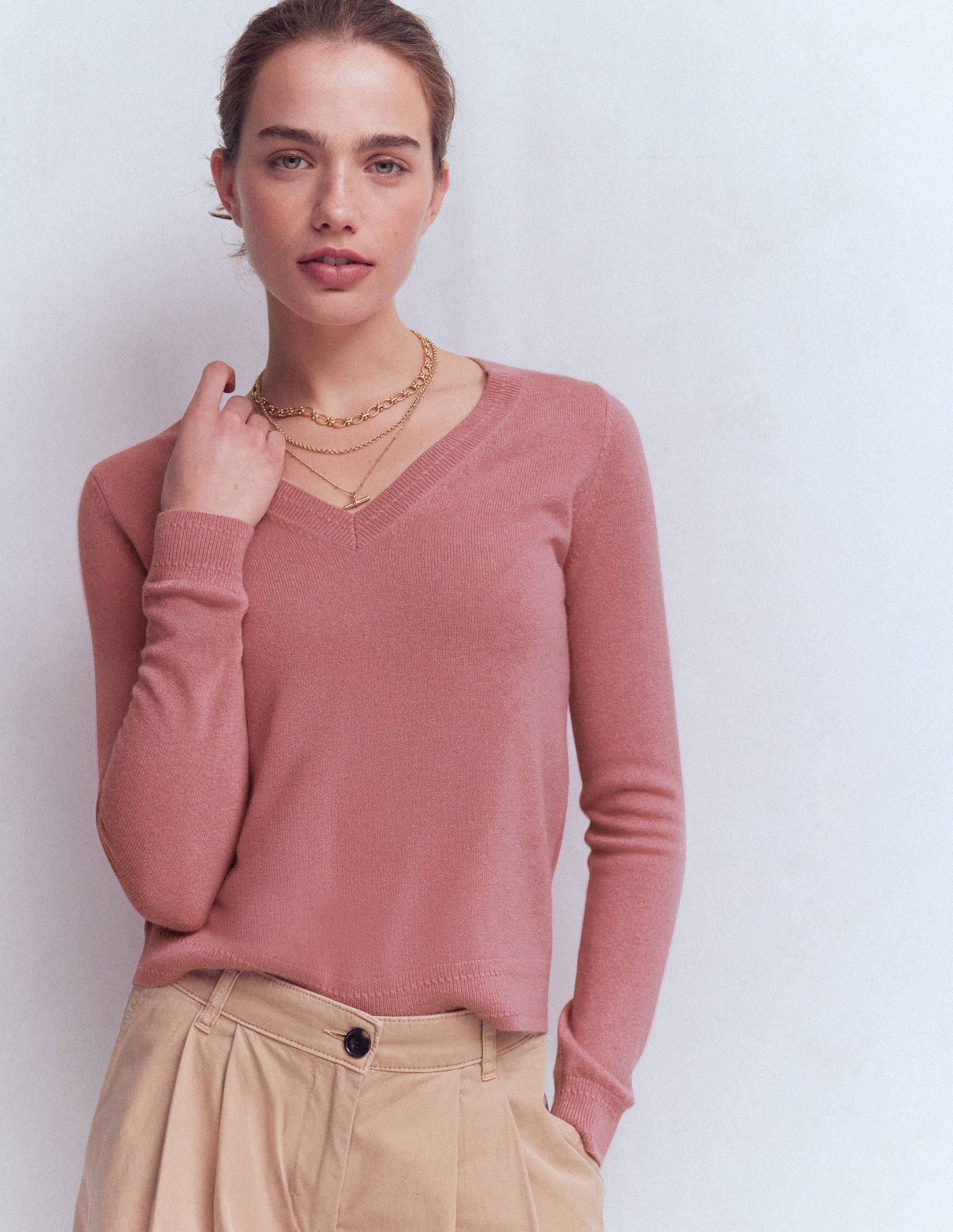 Eva Cashmere V-Neck Sweater-Camelia Pink-4