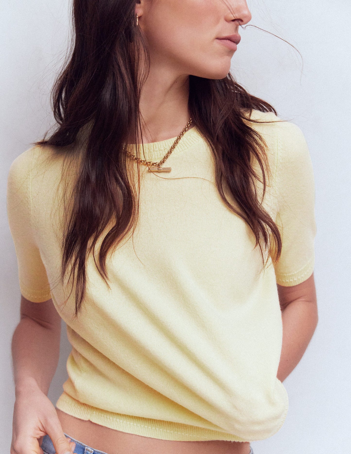 Eva Cashmere T-Shirt-Sandstone Yellow