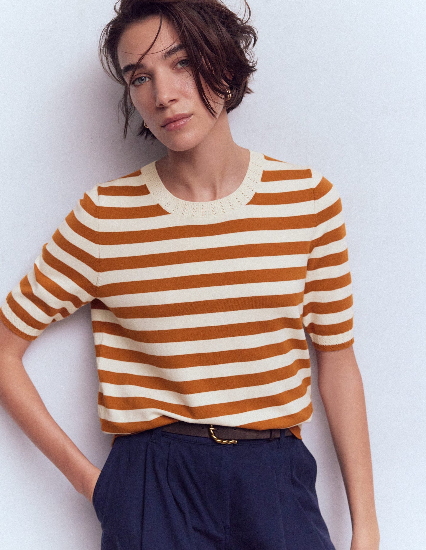 Emilia Cotton Crew T-shirt-Cognac/ Warm Ivory