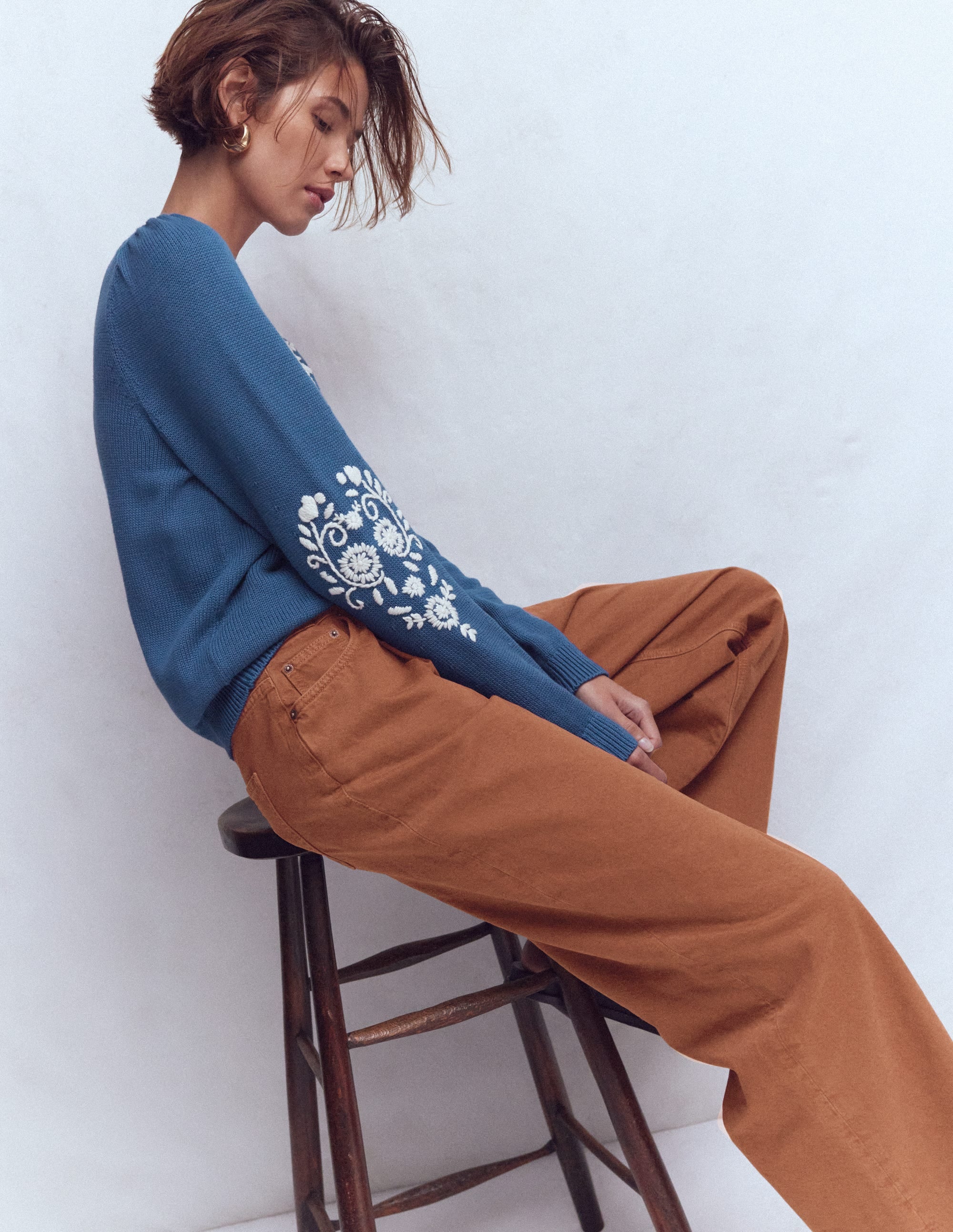 Davina Puff Sleeve Sweater-Denim Blue Embroidery - Image 4