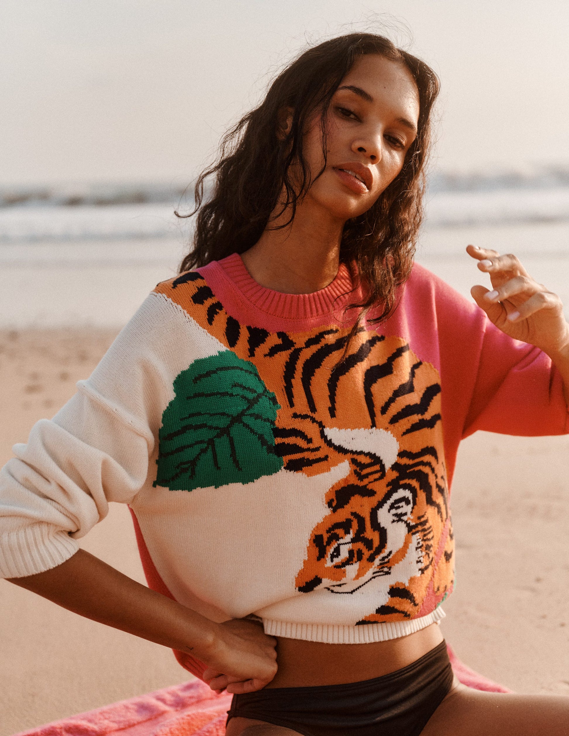 Jacquard Jumper-Warm Ivory and Pink Tiger-6