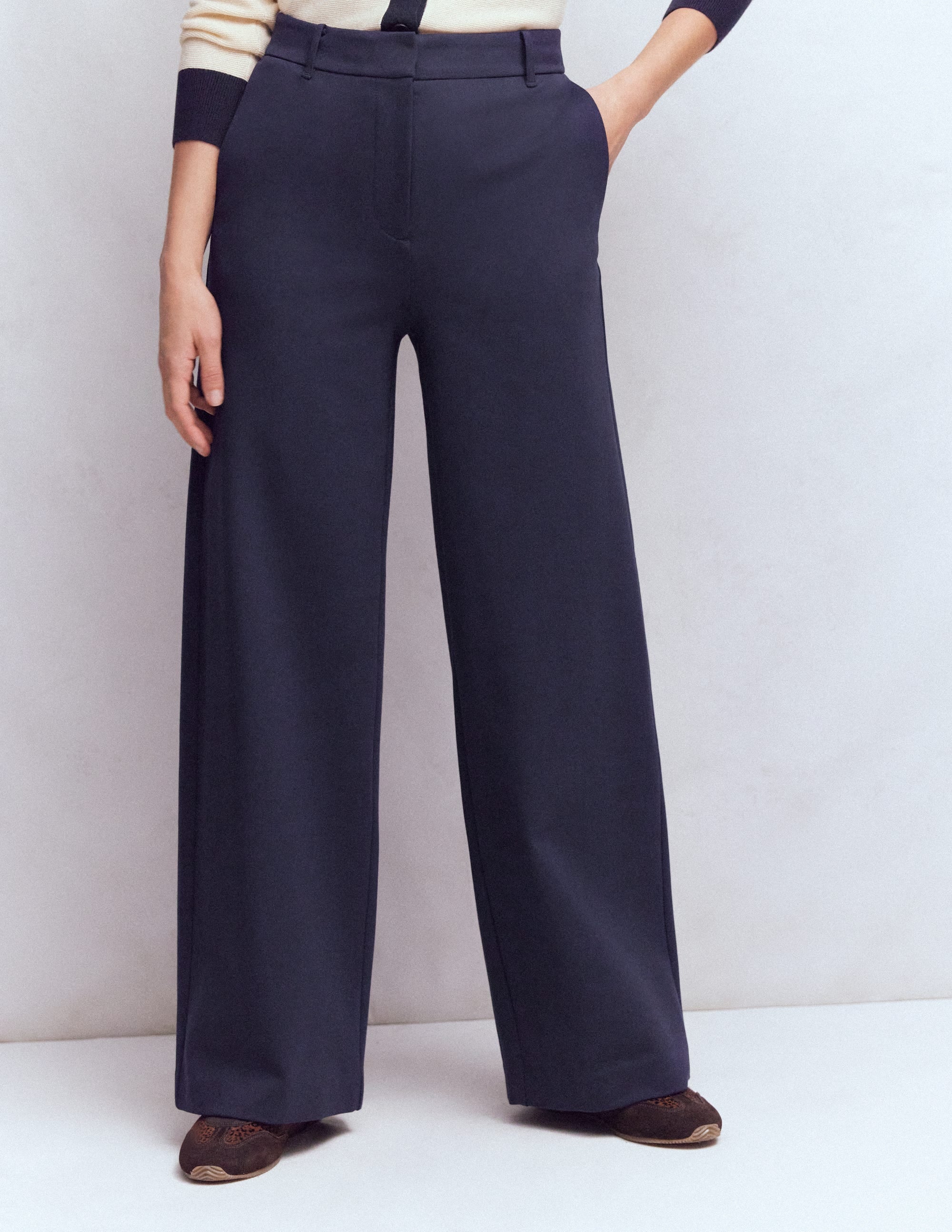 Belgravia Ponte Pants-Navy - Image 4