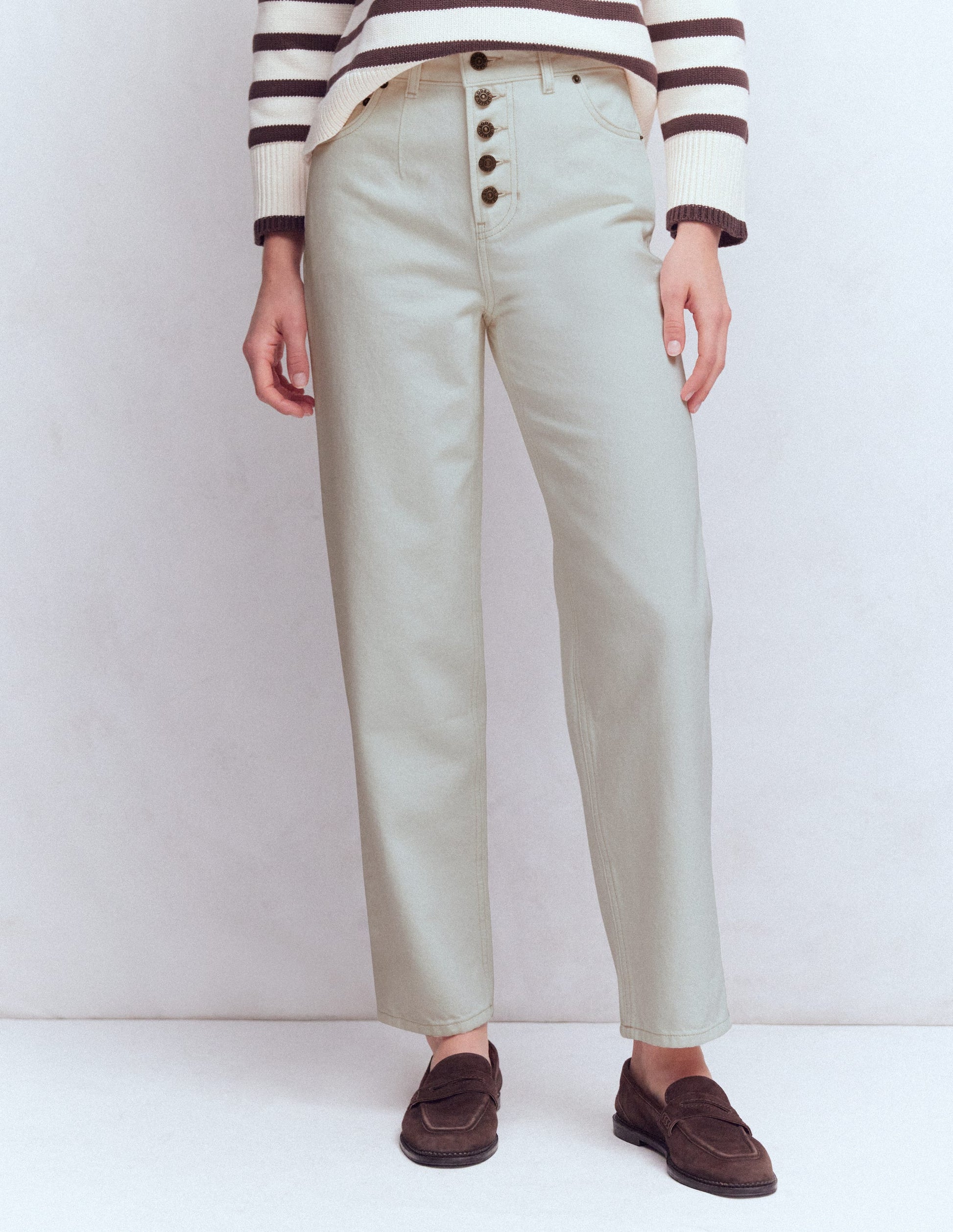 Exposed Button Straight Jeans-Ecru-4