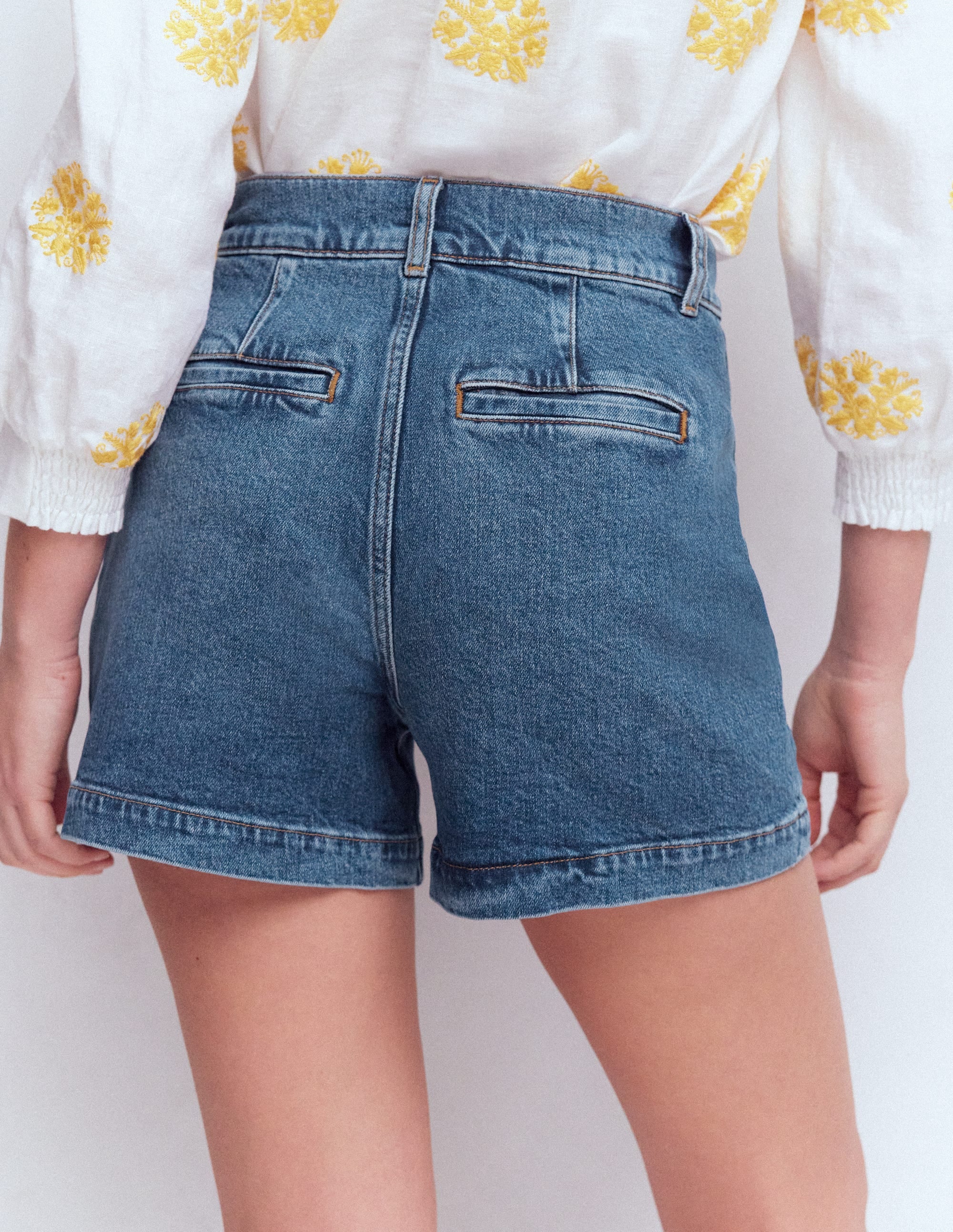 Primrose Denim Shorts-Mid Vintage - Image 3