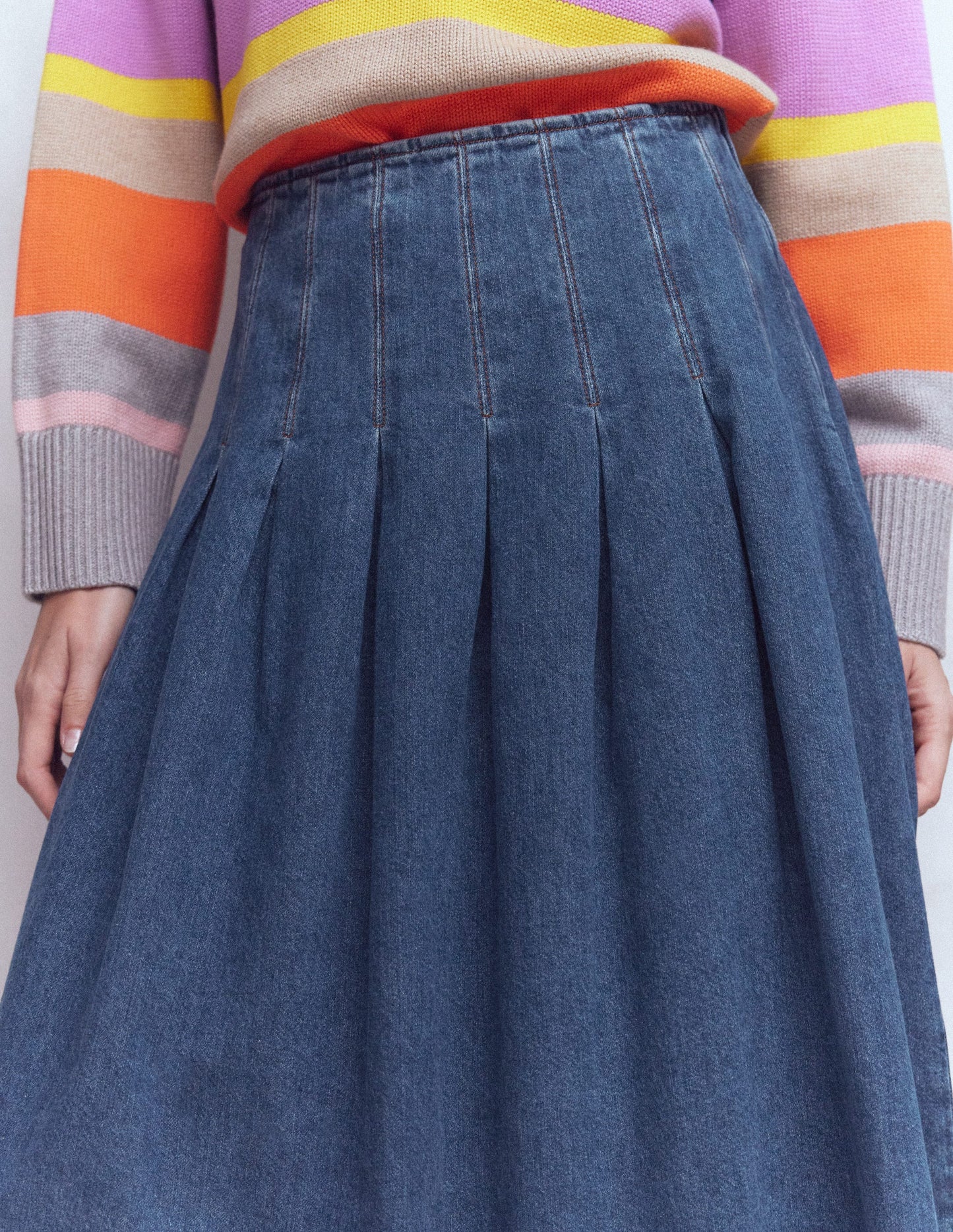 Valentina Denim Skirt-Mid Vintage