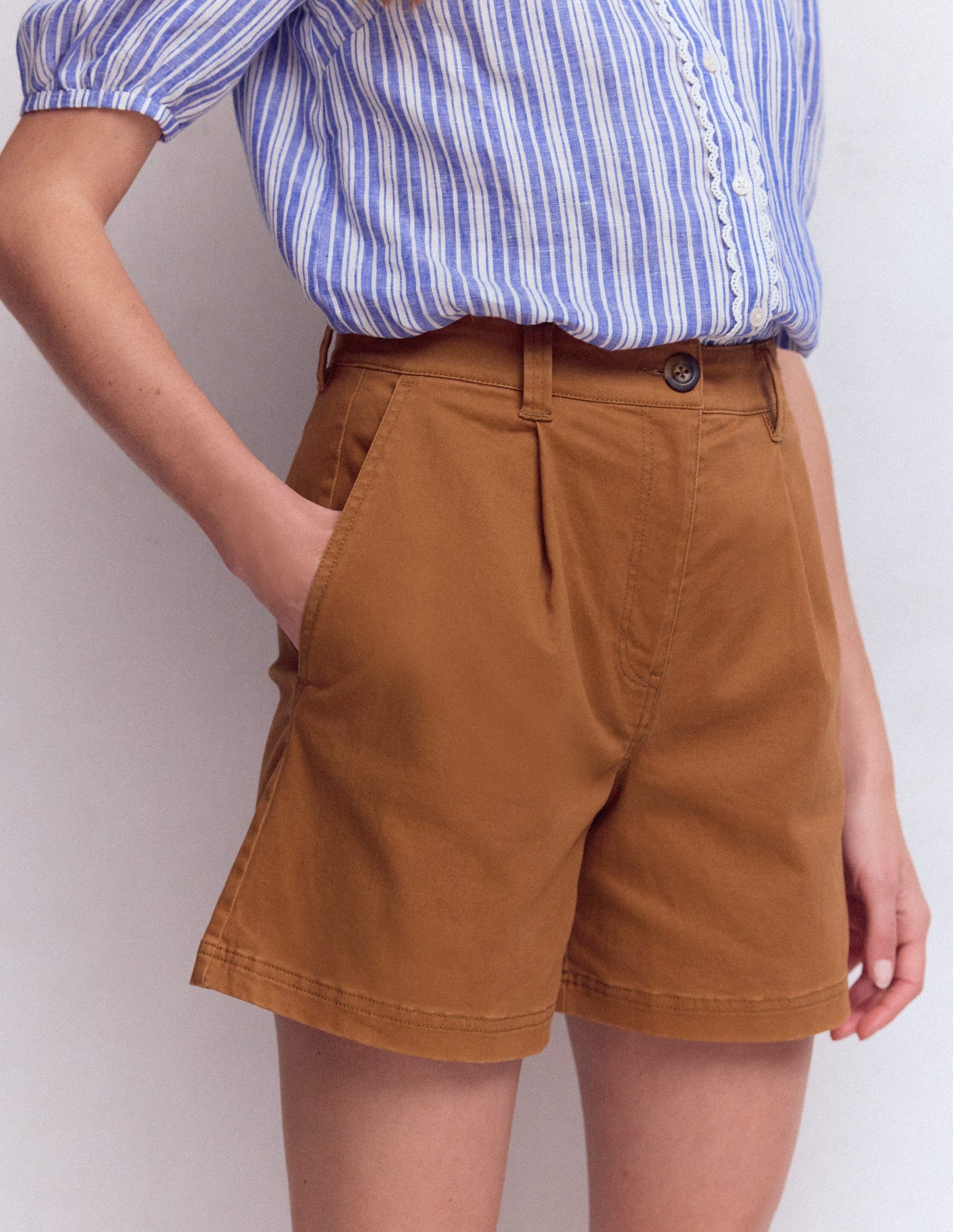 Boden Women's Chino Shorts in Brown Boden Women's Chino Shorts in Brown