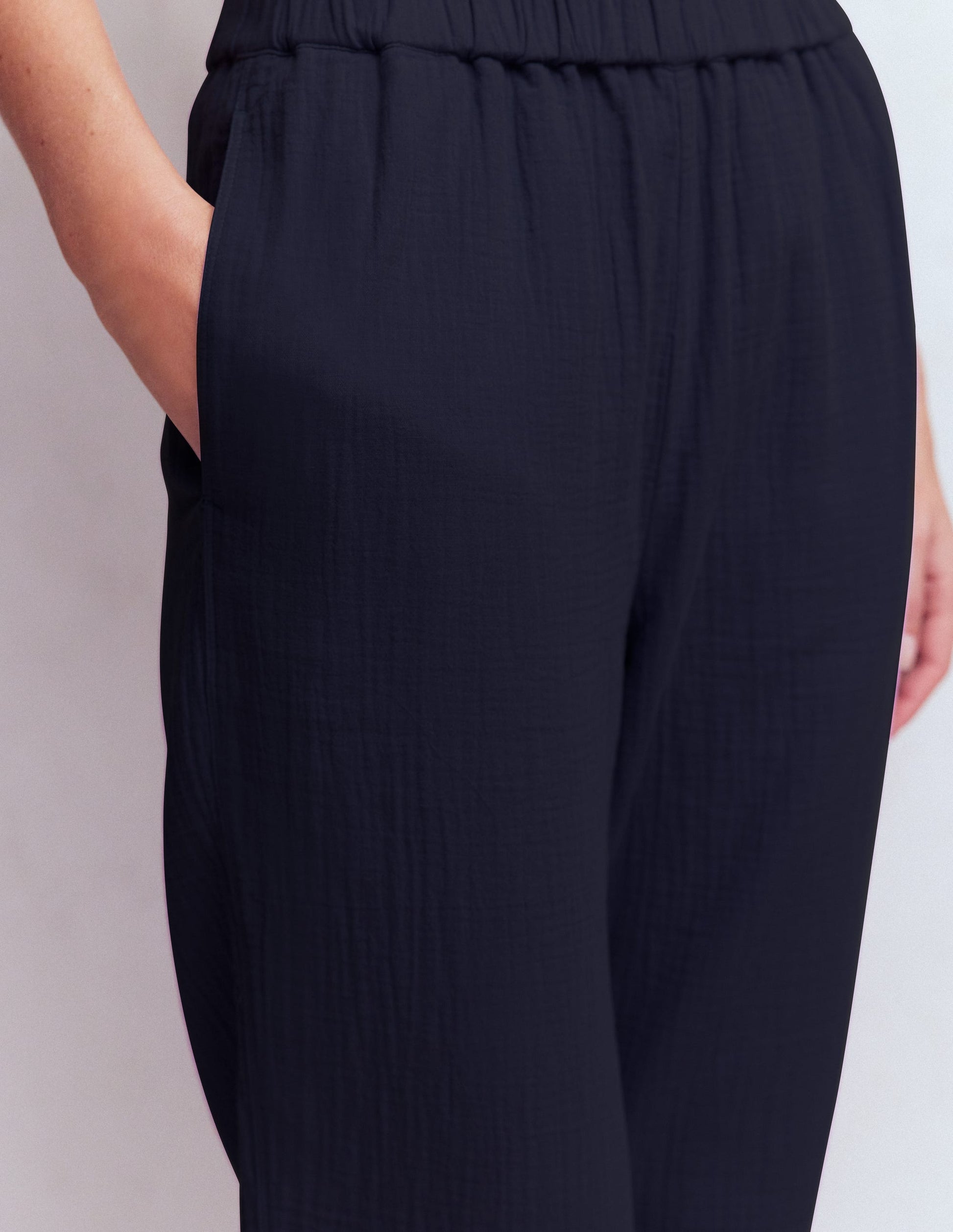 Double Cloth Crop Pants-Navy-2
