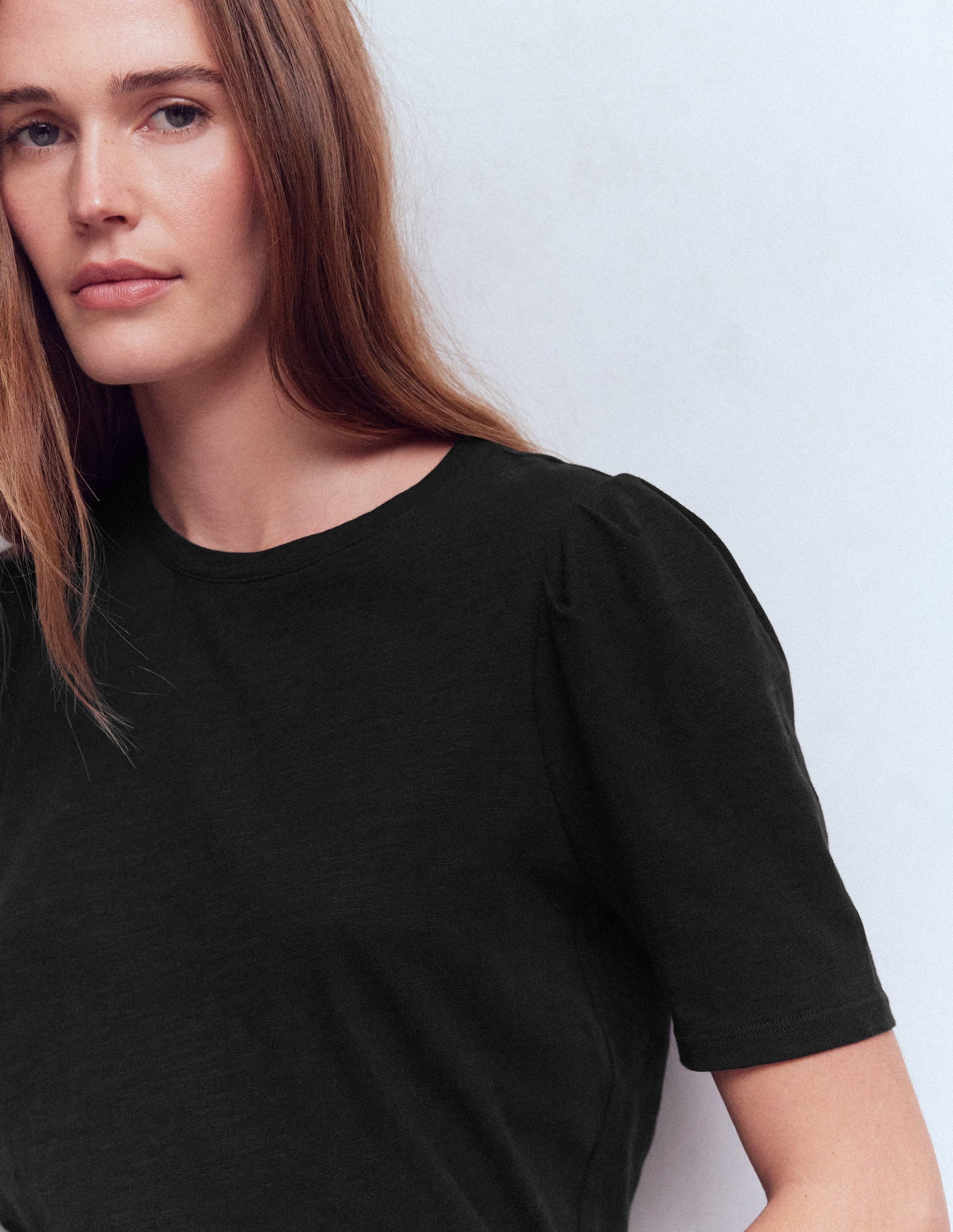 Pleat Sleeve T-shirt-Black-2